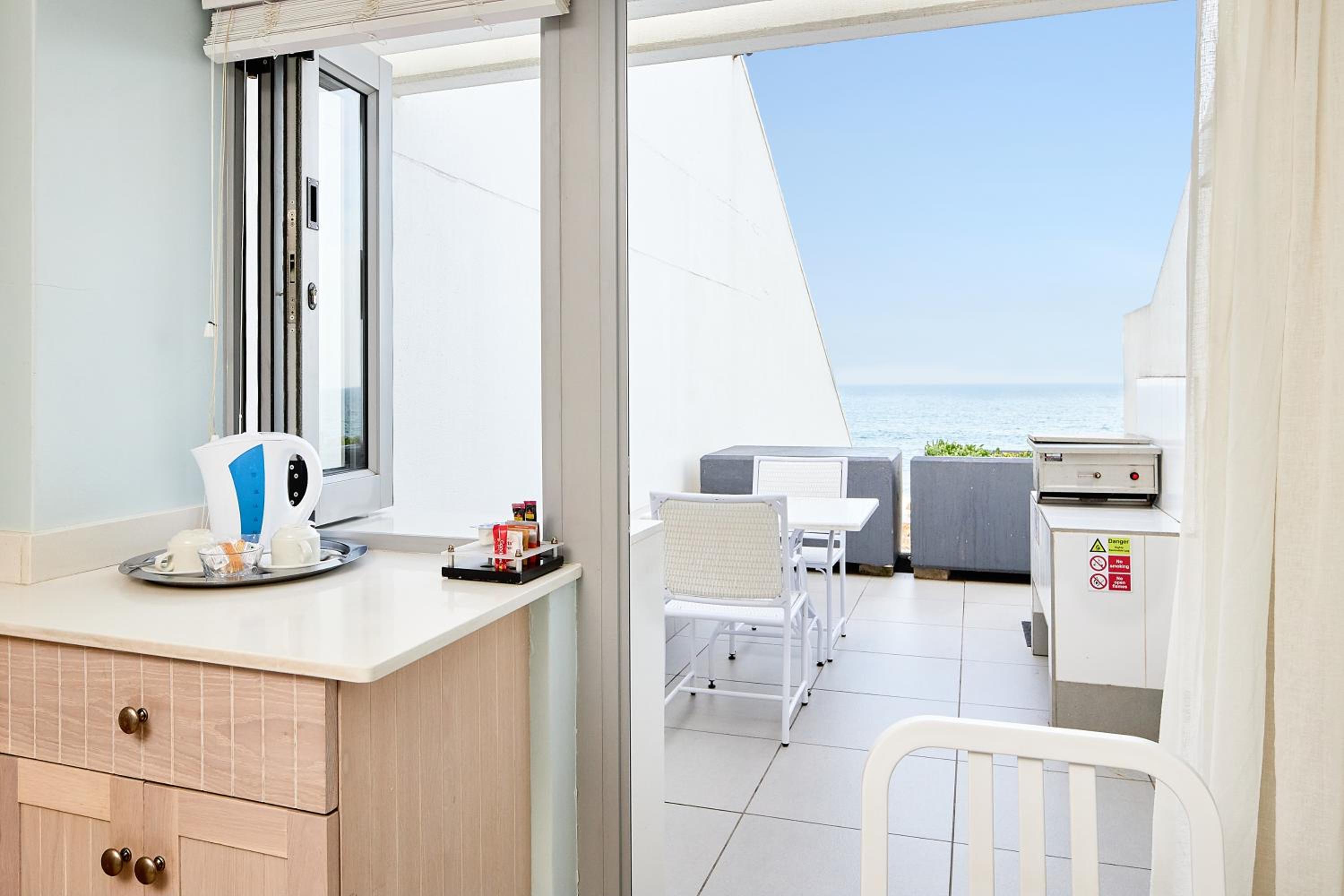 Sea View Hotel Room - Pet Friendly photo 3
