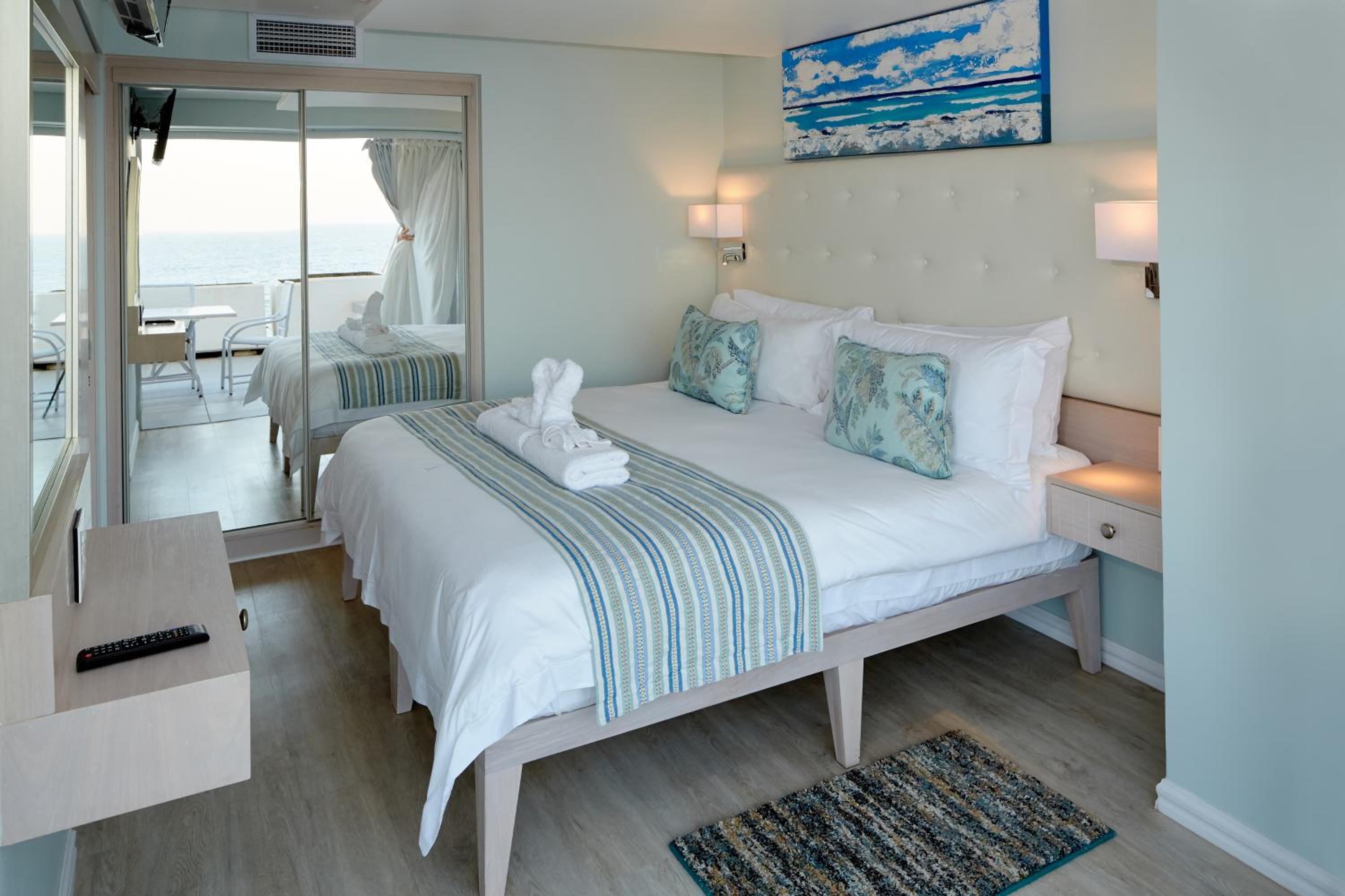 3 Bedroom Sea View Apartment photo 1