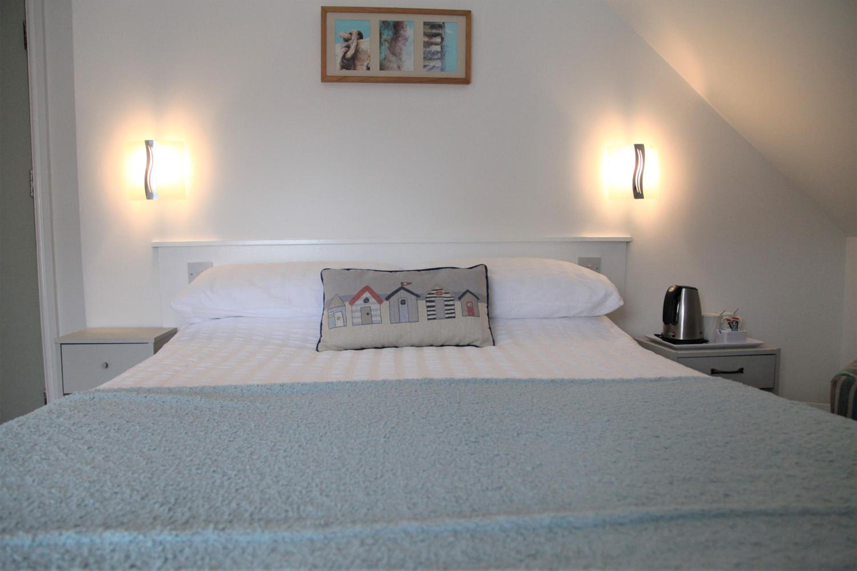 Double Room with Private Bathroom photo 2