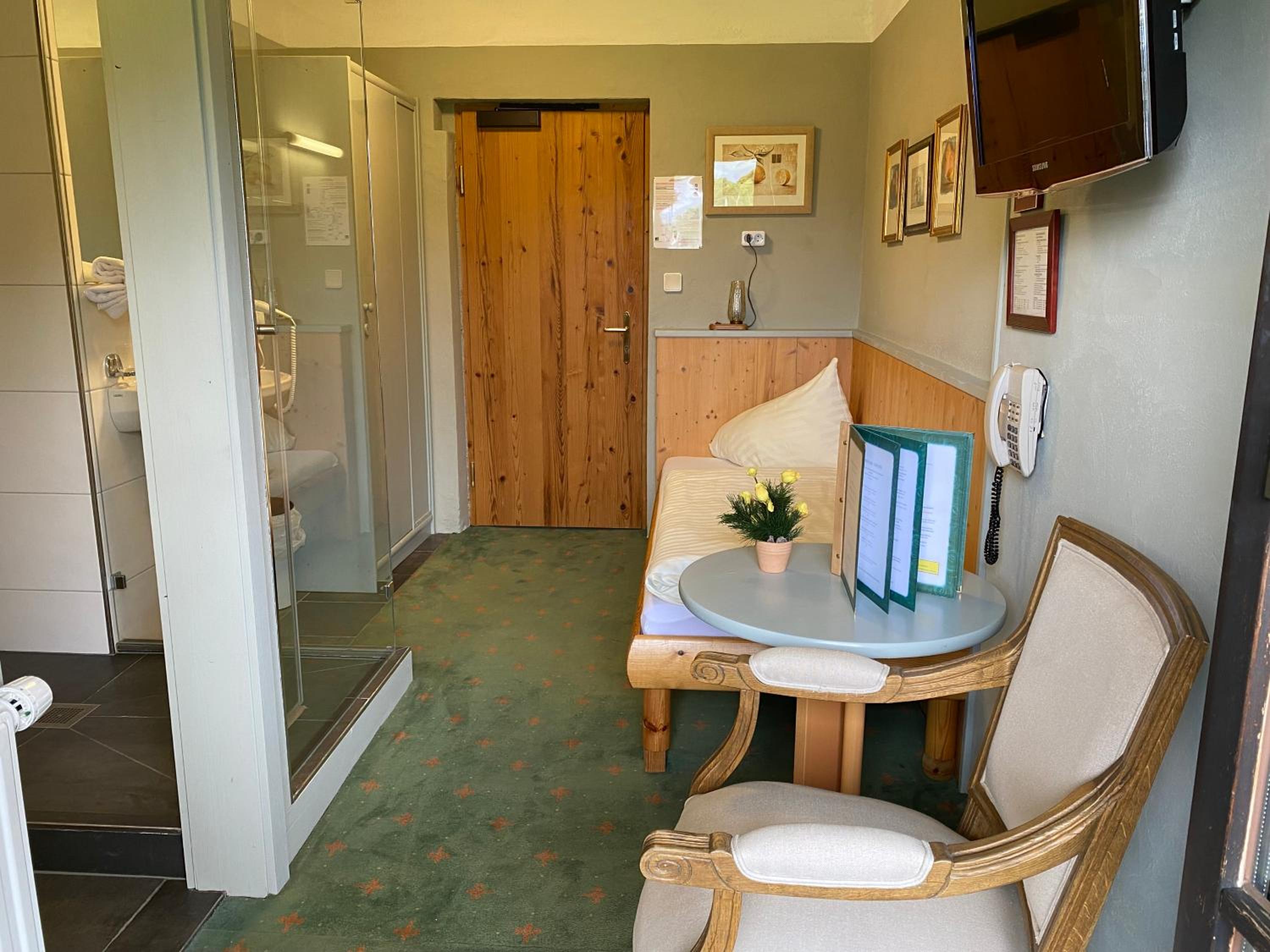Small Single Room