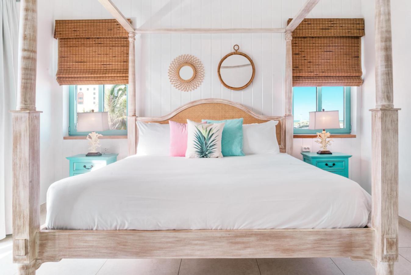 Bed & Sleeping Area