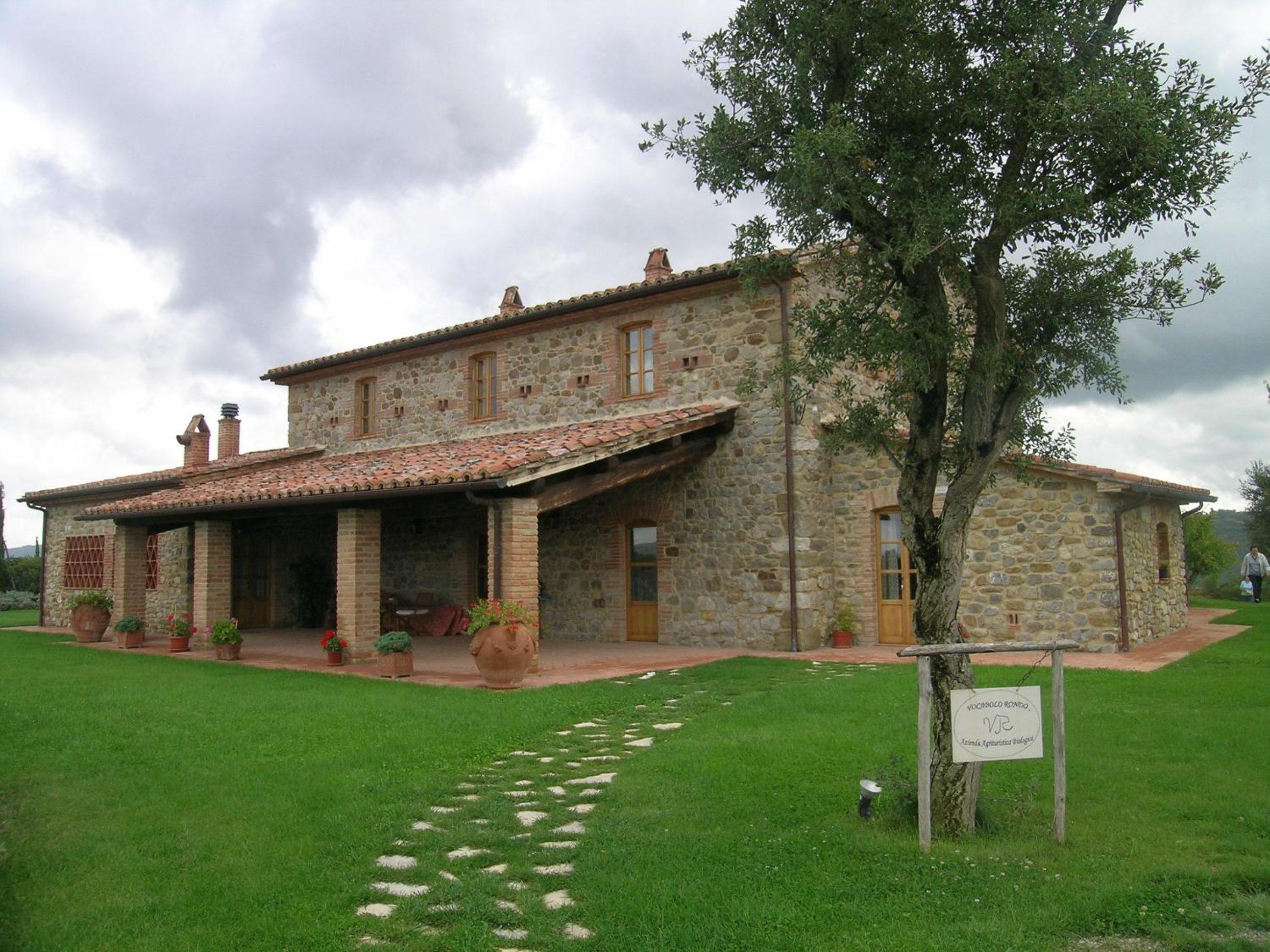 Six-Bedroom Villa On Two Floors photo 3