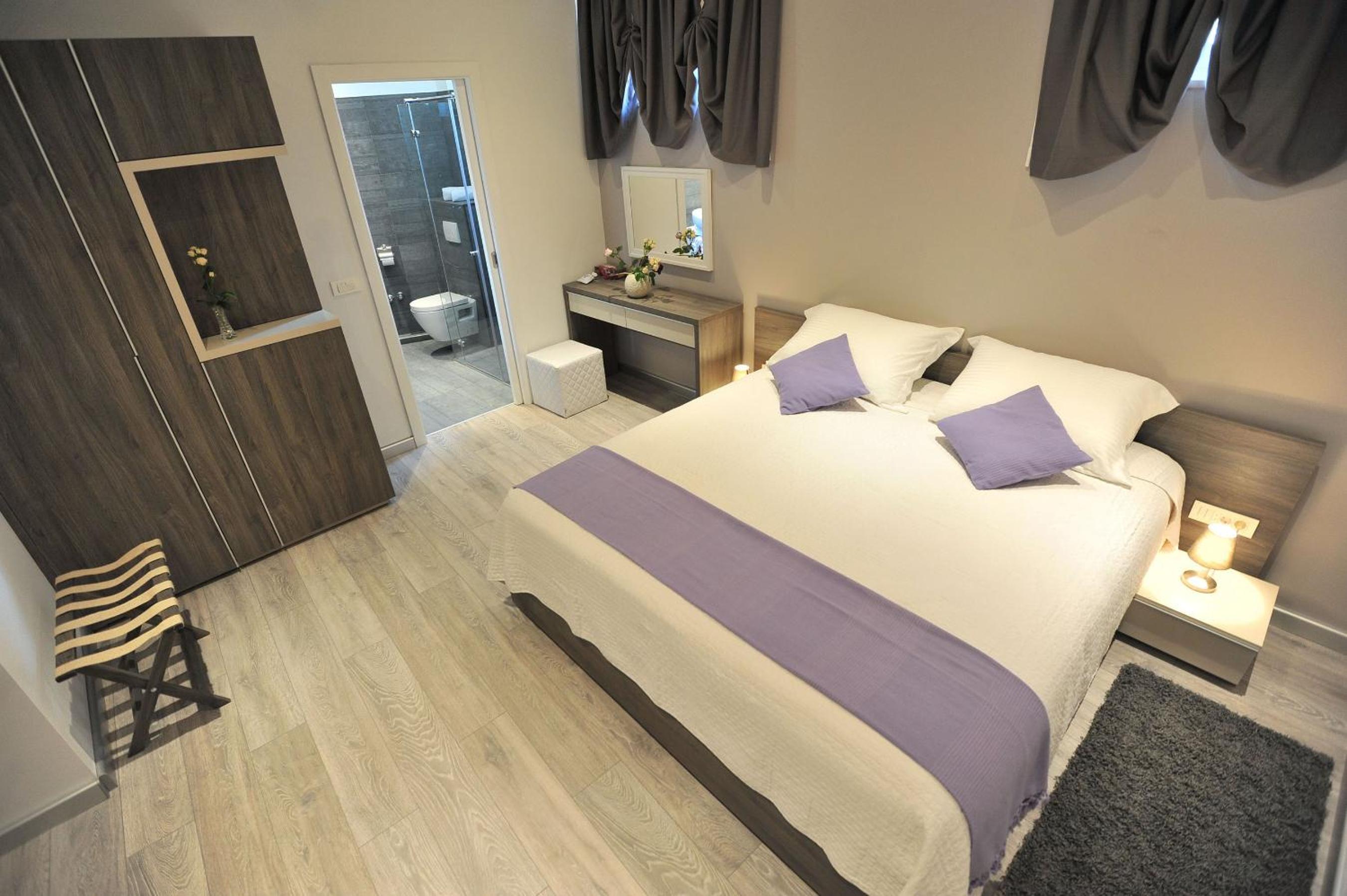 Comfort Double Room - Photo 1