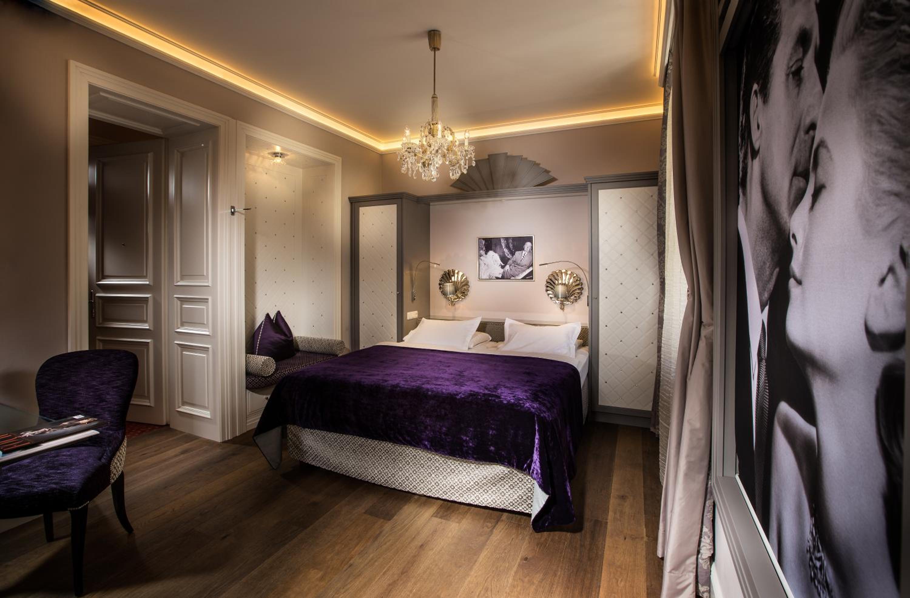 Standard Double Room - Photo 2