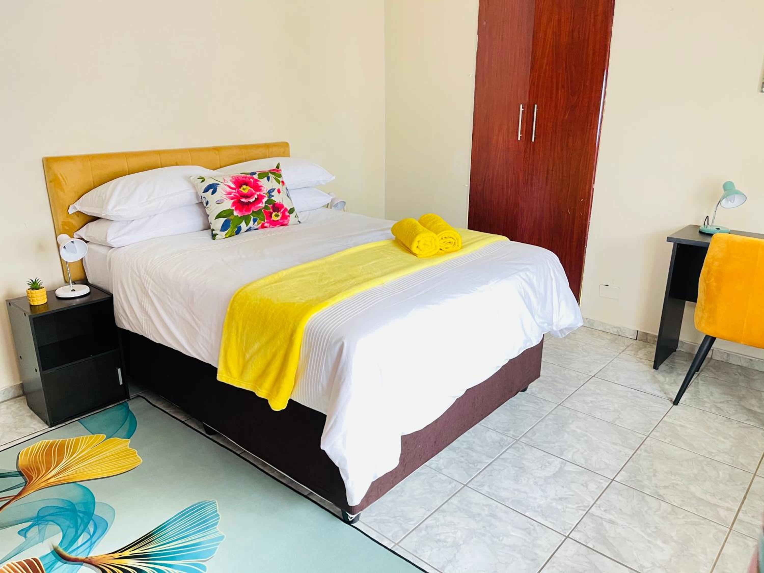 Standard Double Room - Photo 1