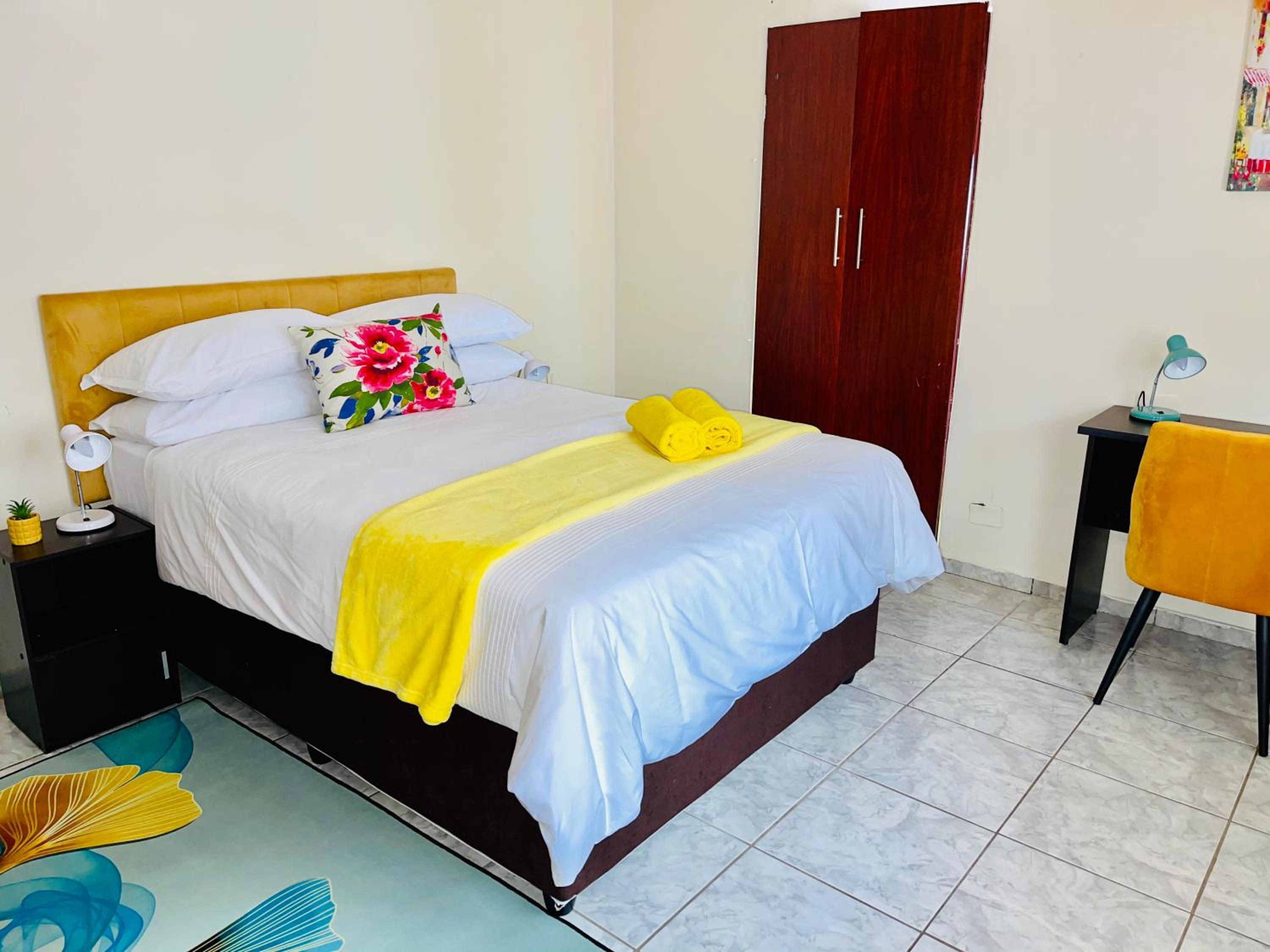 Standard Double Room - Photo 4