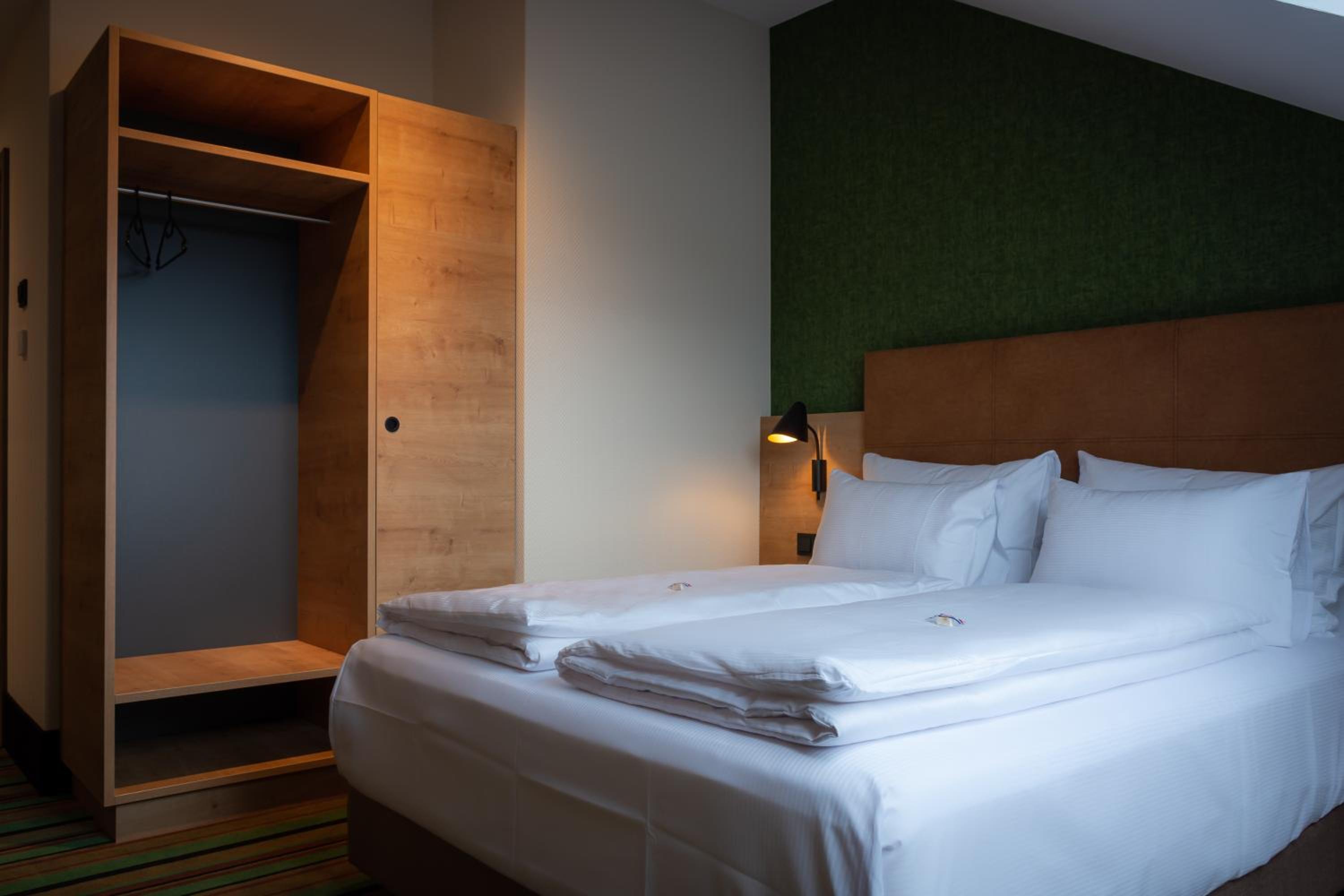 Economy Double Room