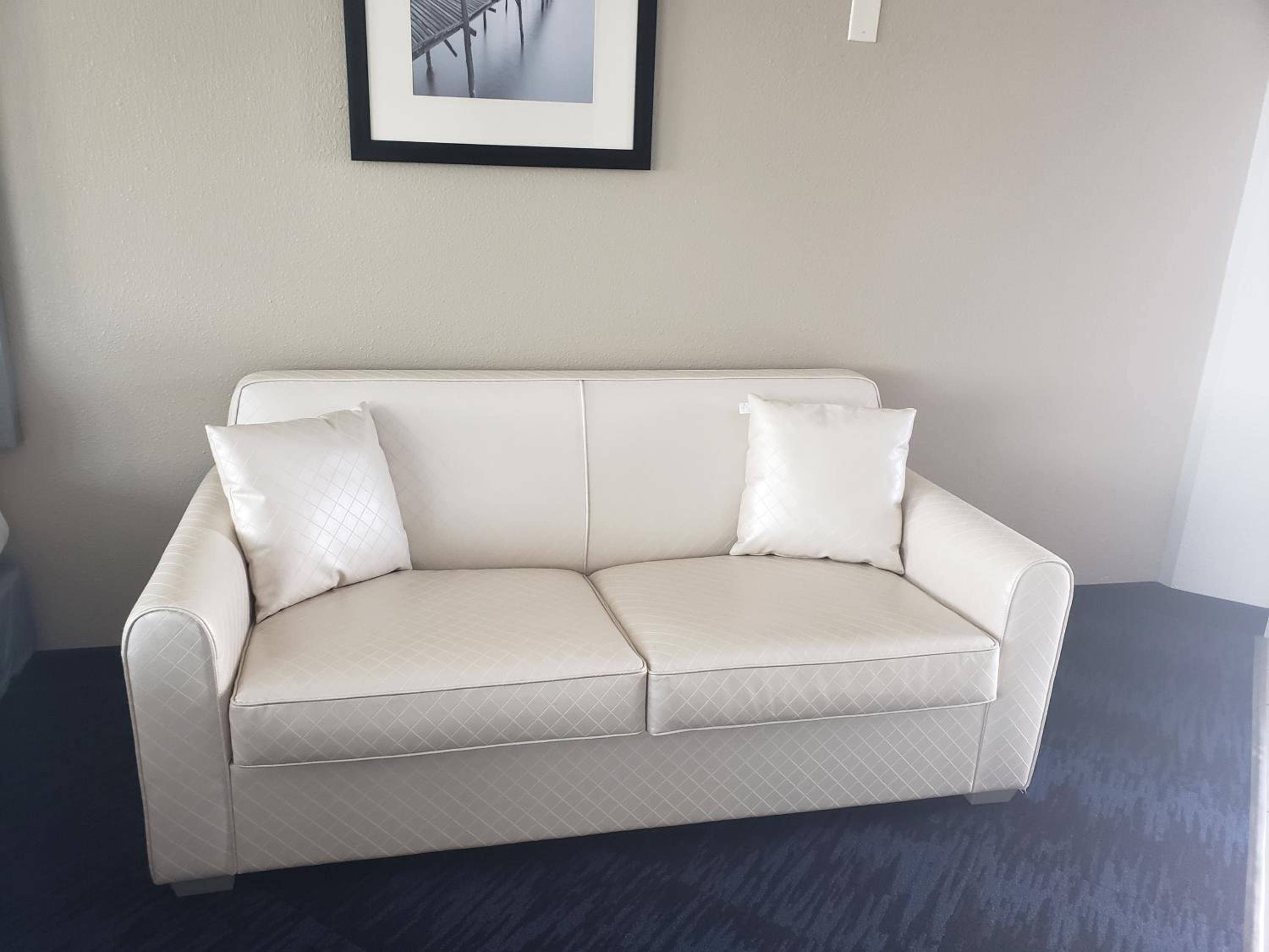 Queen Suite with Two Queen Beds & Sofa Bed photo 2