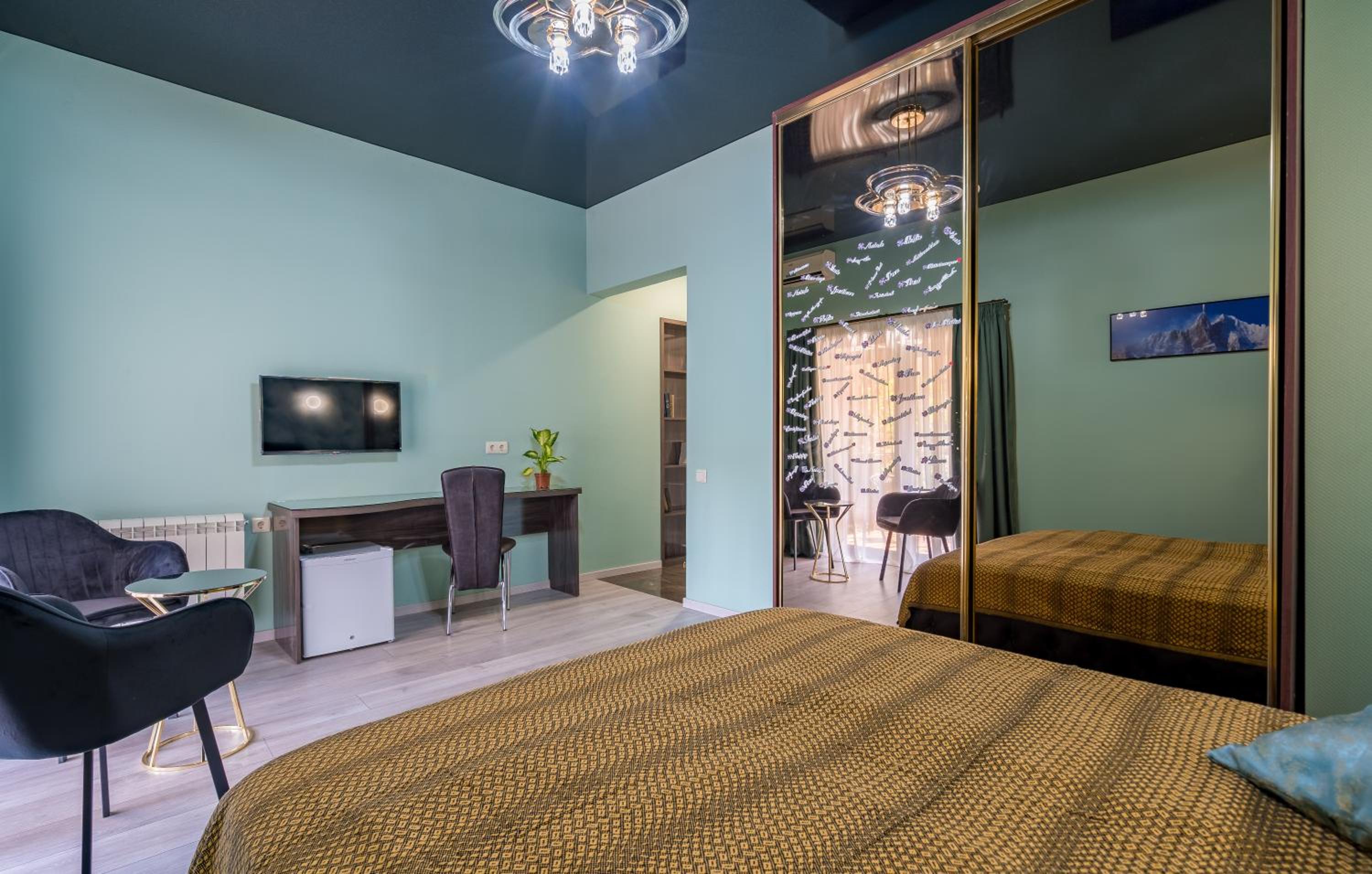 Double Room with Balcony photo 2