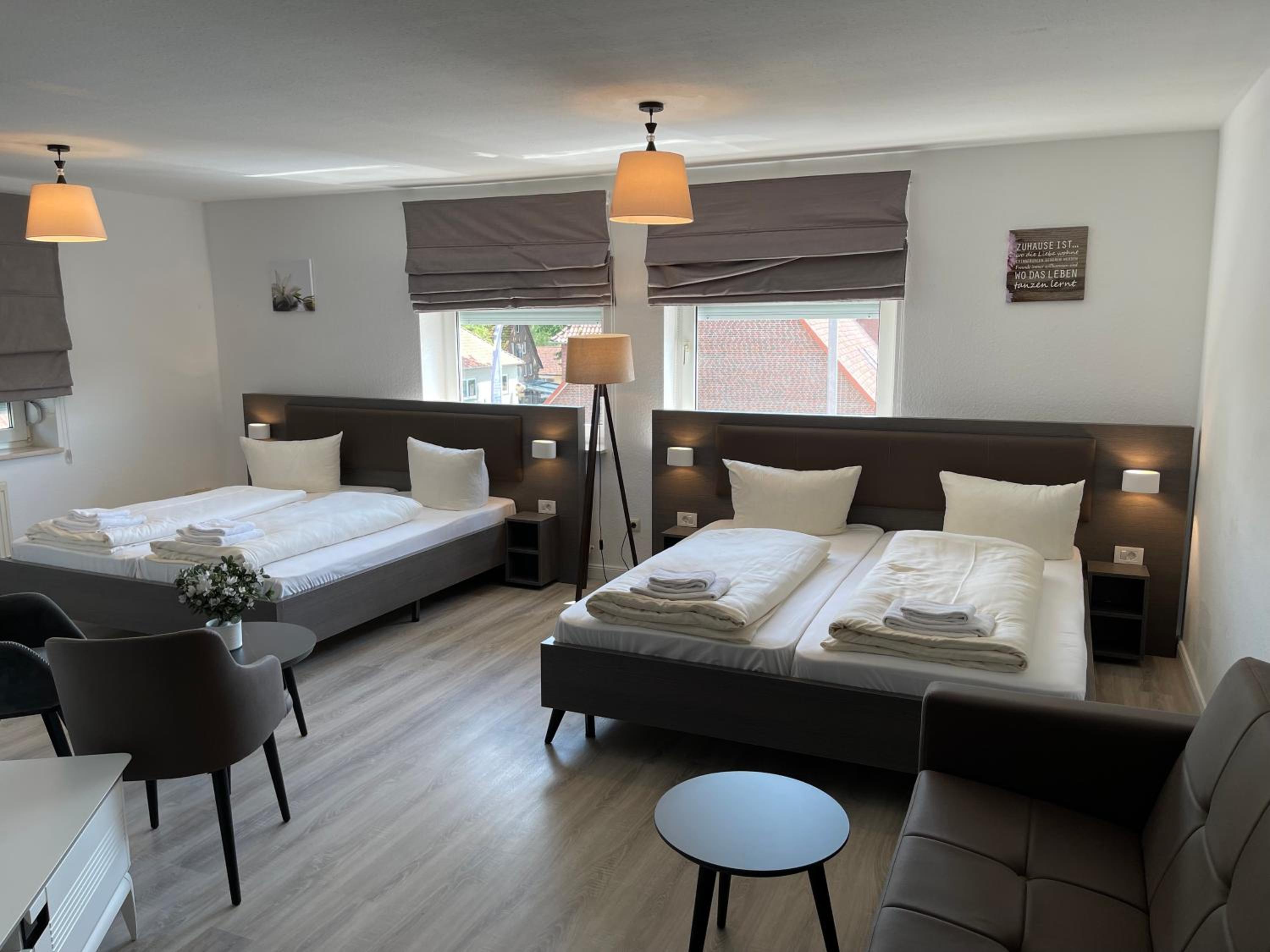 Deluxe Double Room - Photo 17