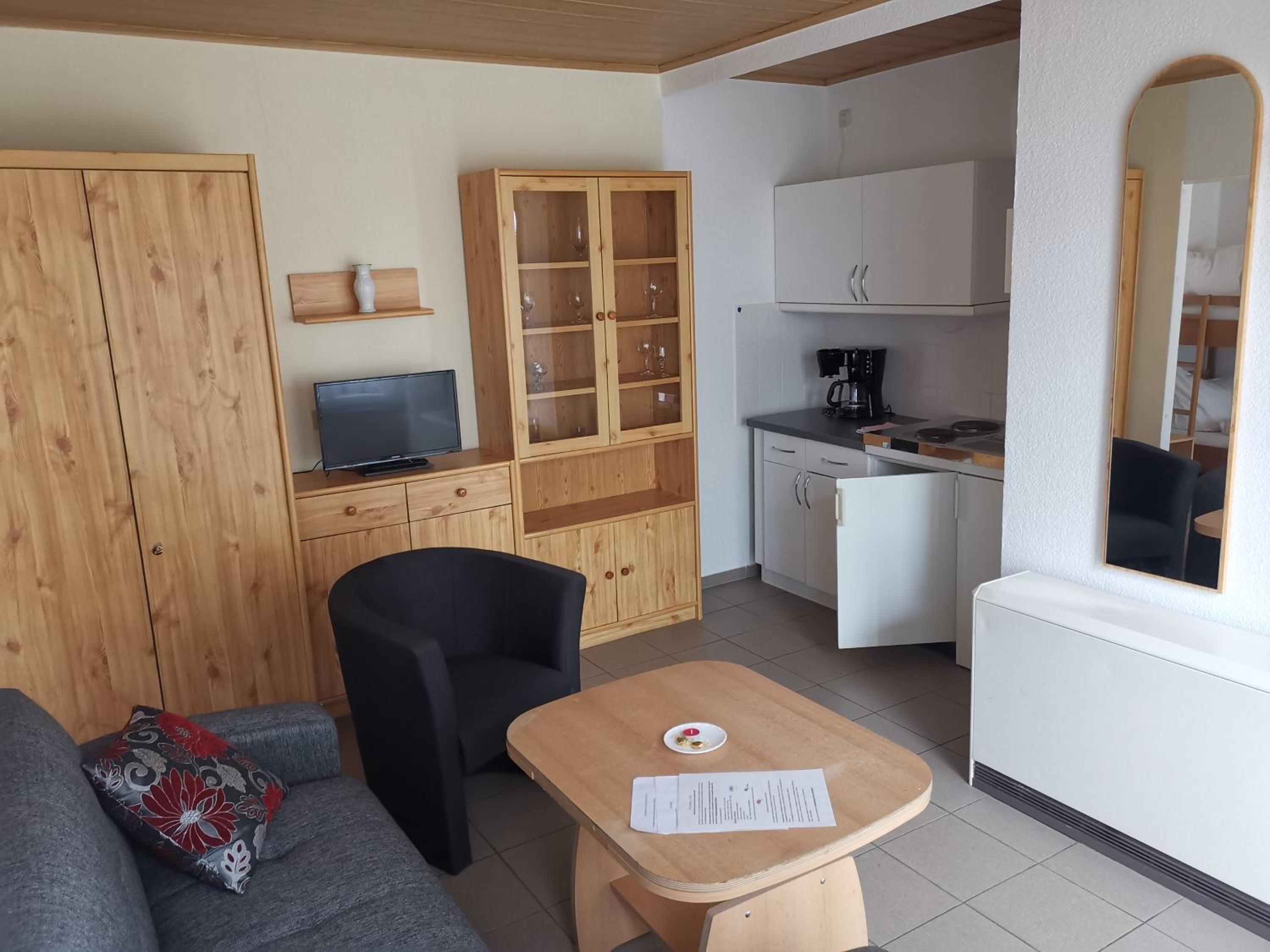 One-Bedroom Bungalow photo 3