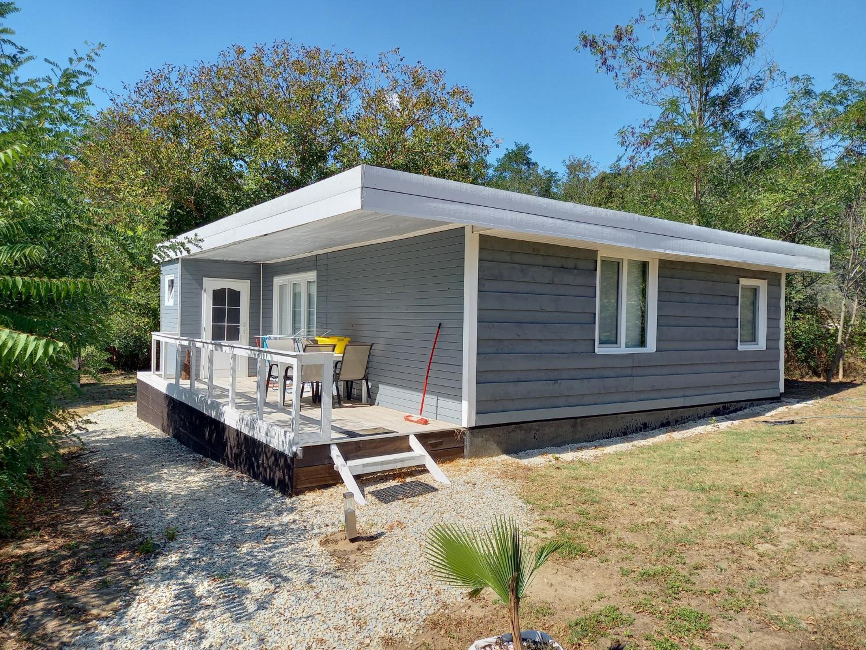 Two-Bedroom House photo 2