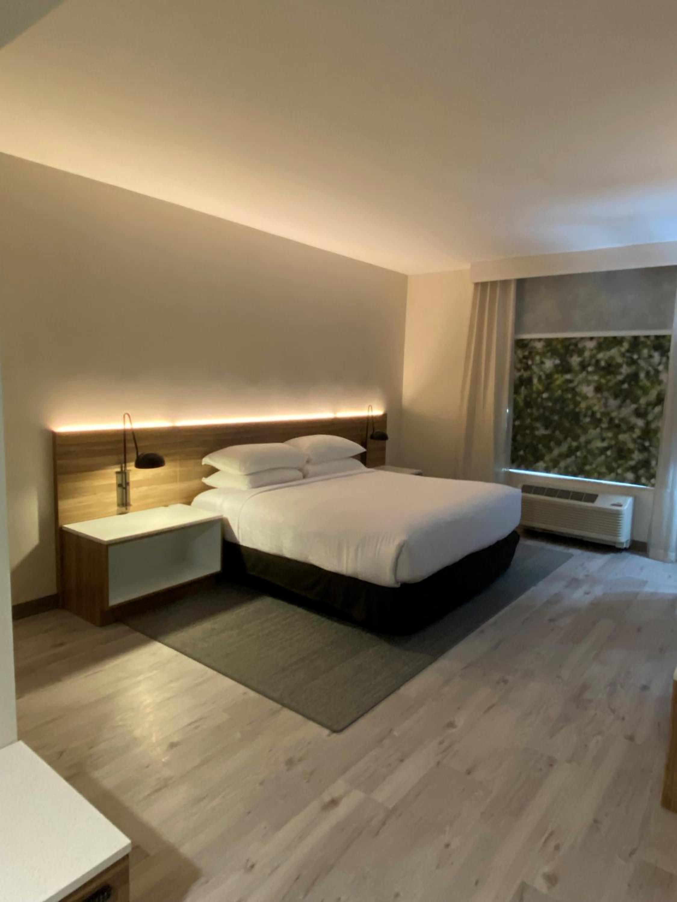 Available room