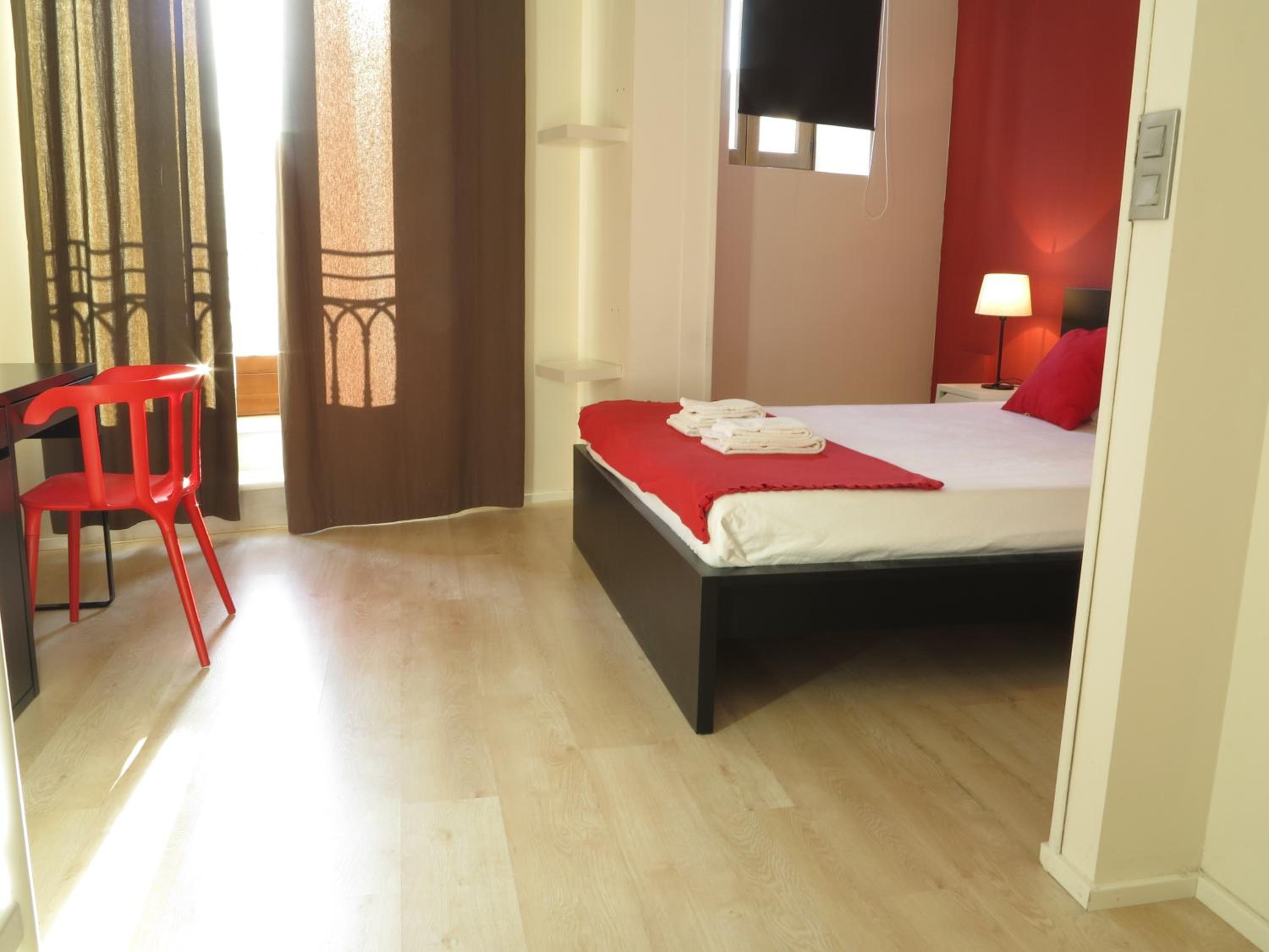Double Room with Private Bathroom — the supplier's photographs — photo 3
