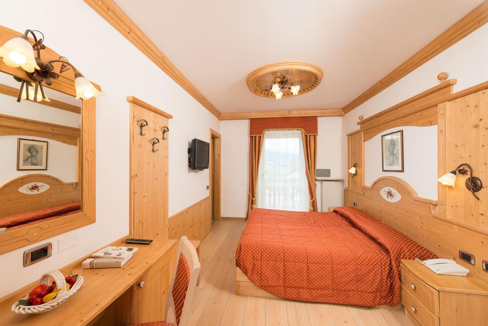 Classic Double Room photo 3