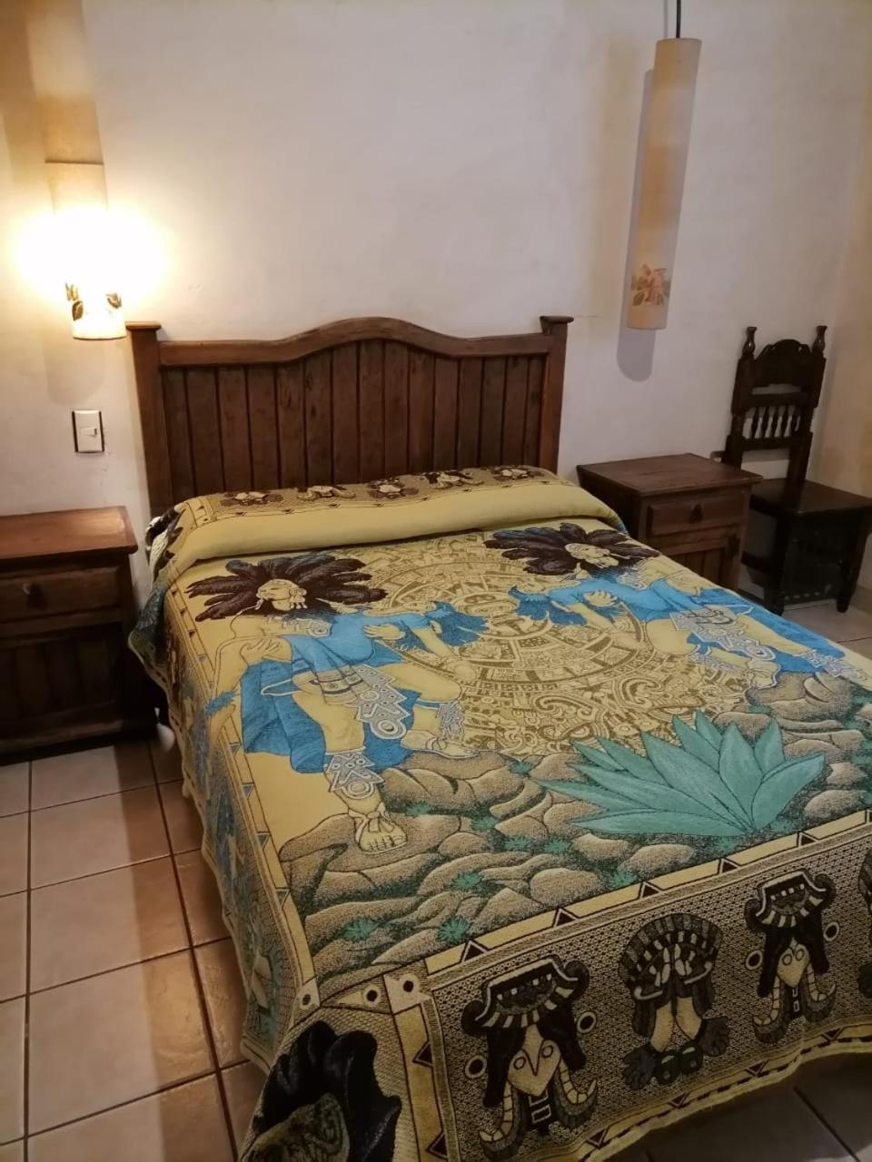 Standard Double Room - Photo 8