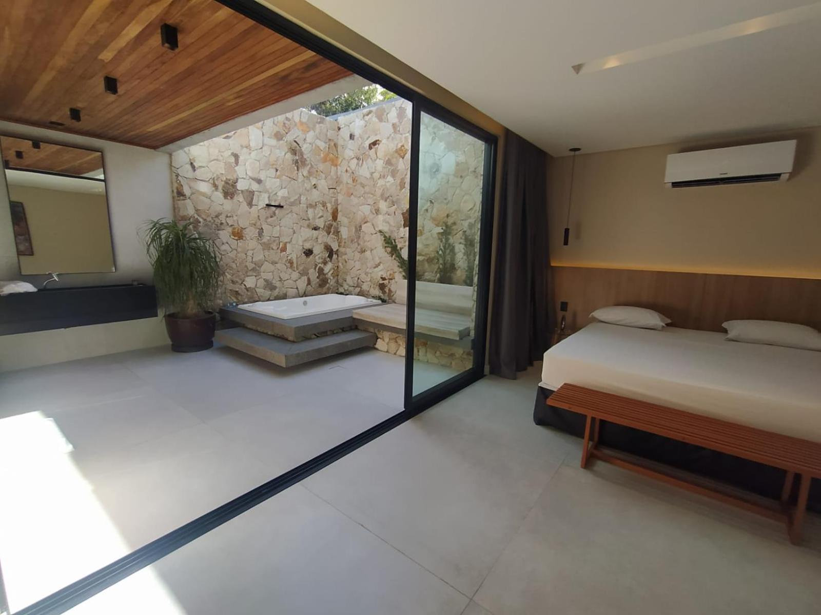 Double Room with Private External Bathroom