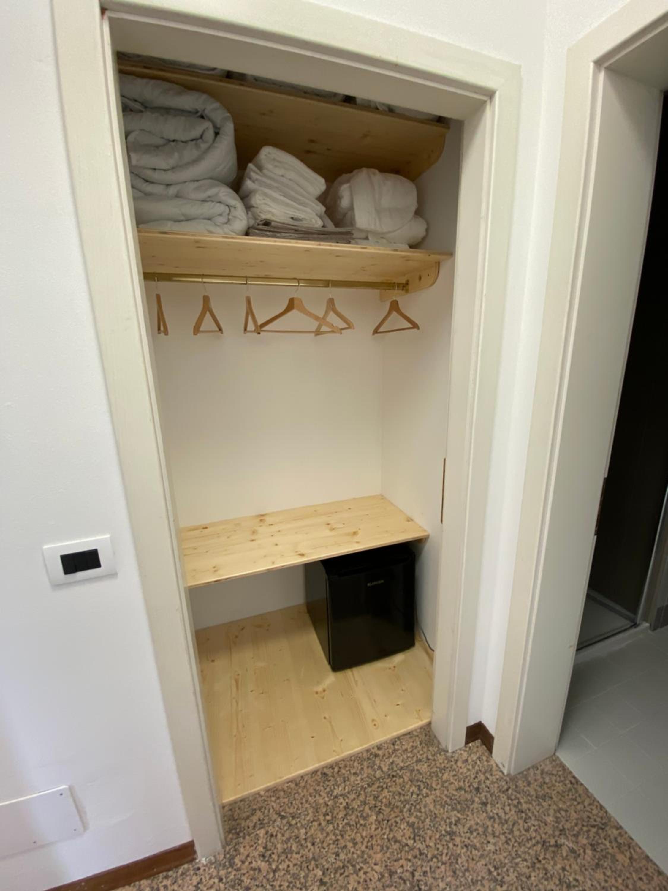 Classic Quadruple Room with Private Sauna - Photo 12