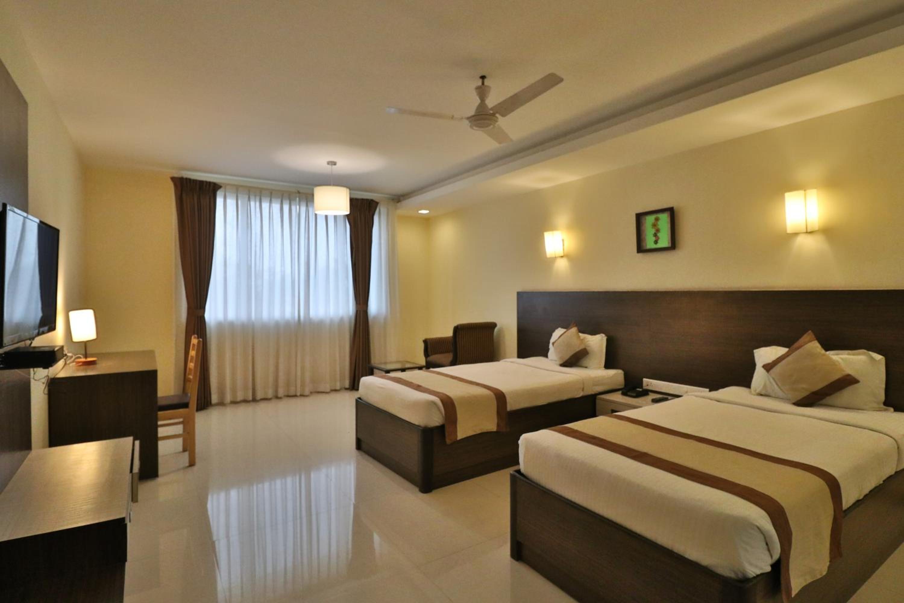 Deluxe Double Room - Photo 3
