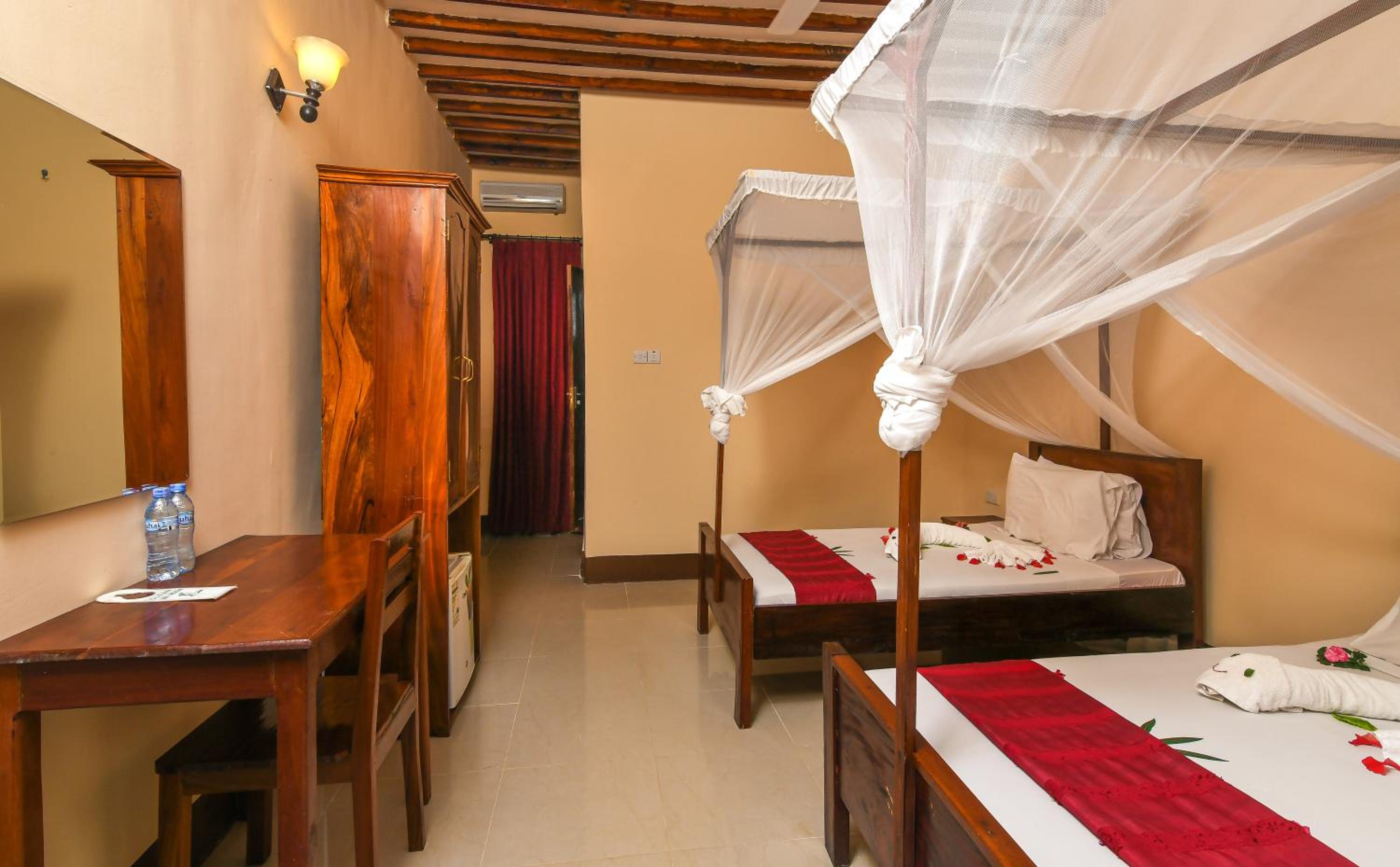 Twin Room with Sea View