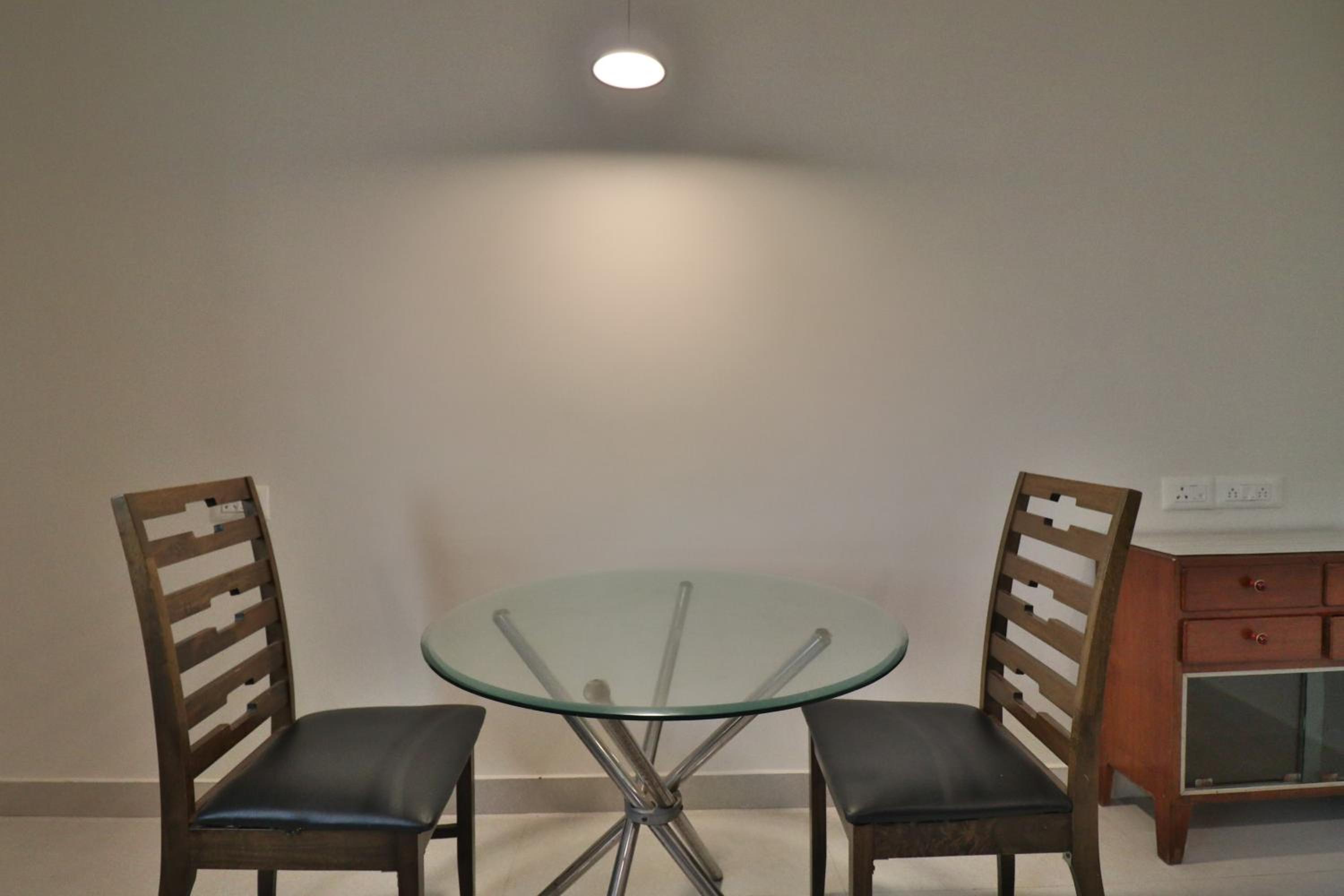Family Room - Photo 3
