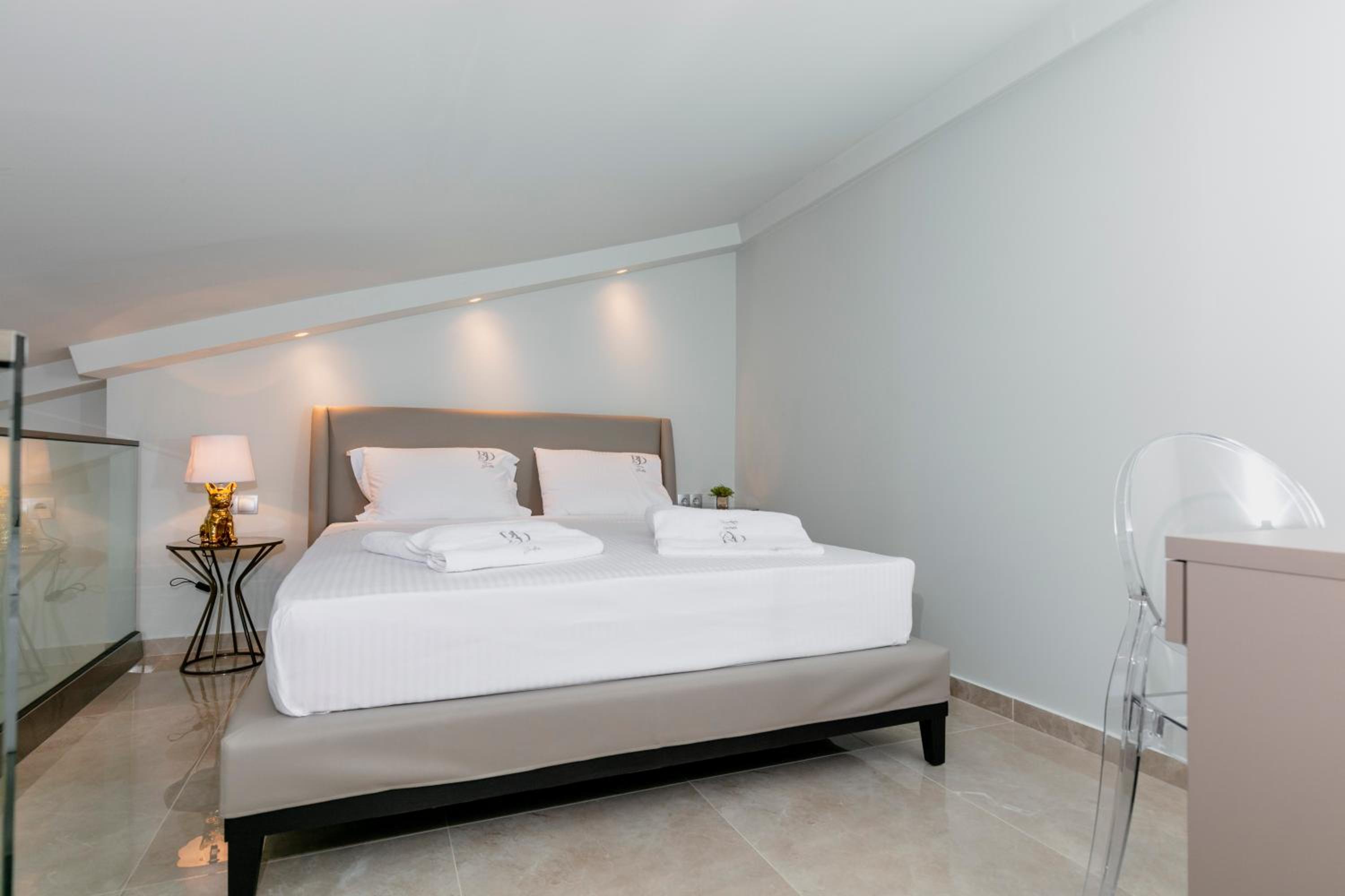 Deluxe Family Suite