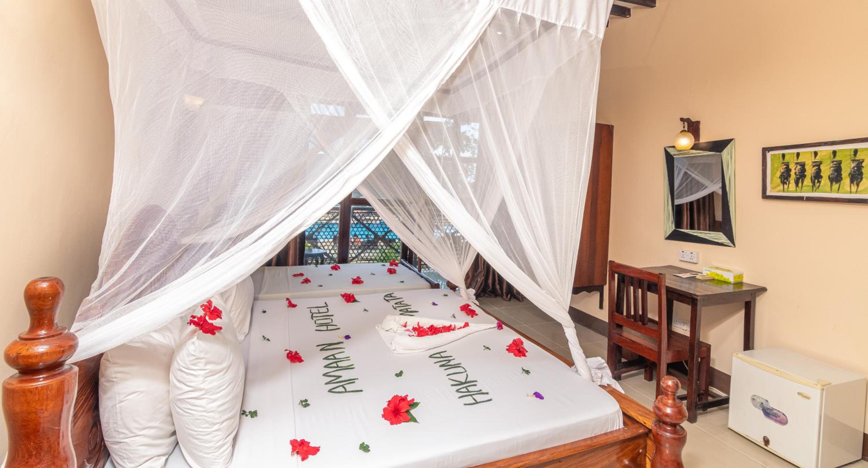 Double Room with Pool View photo 1