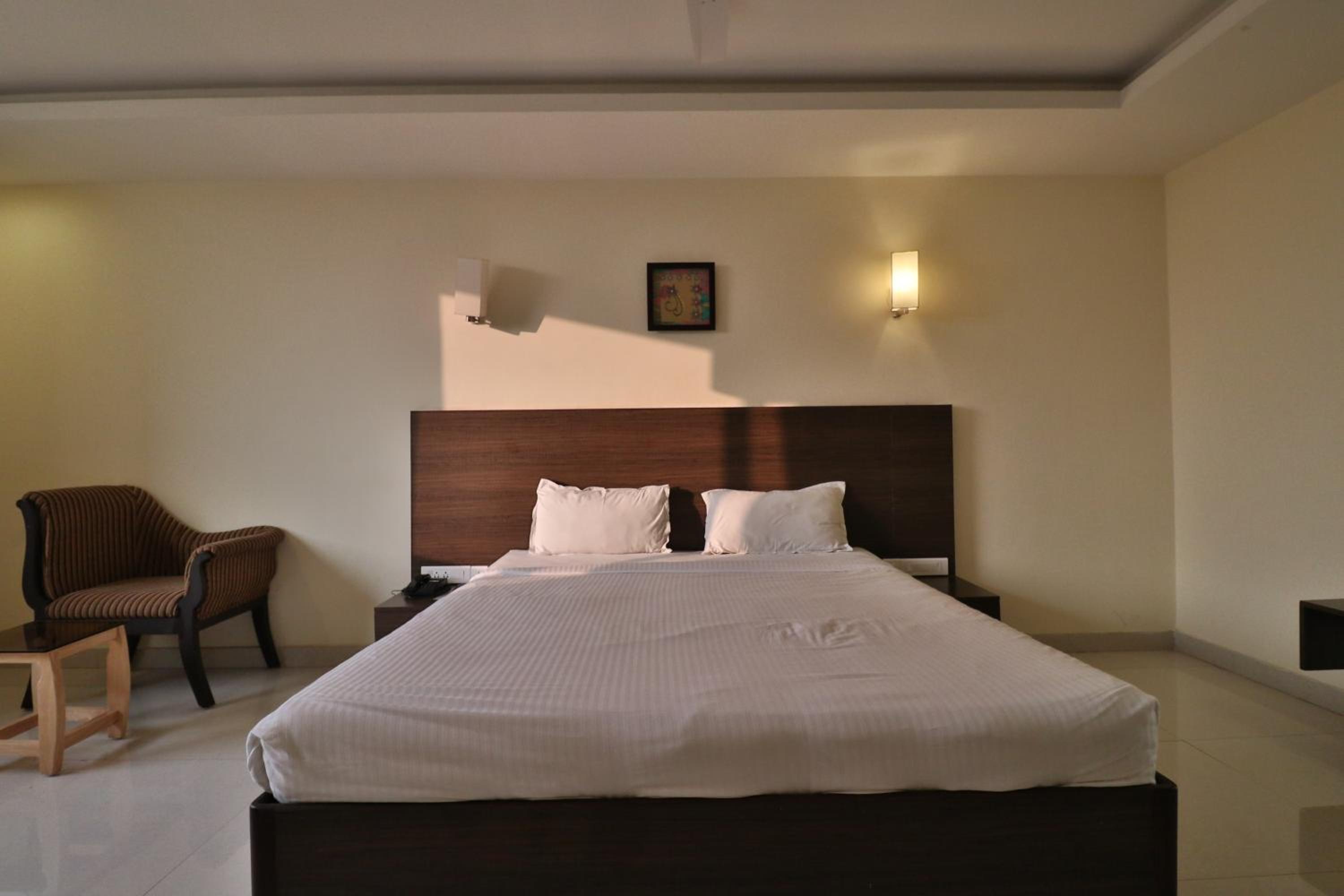 Deluxe Double Room - Photo 6