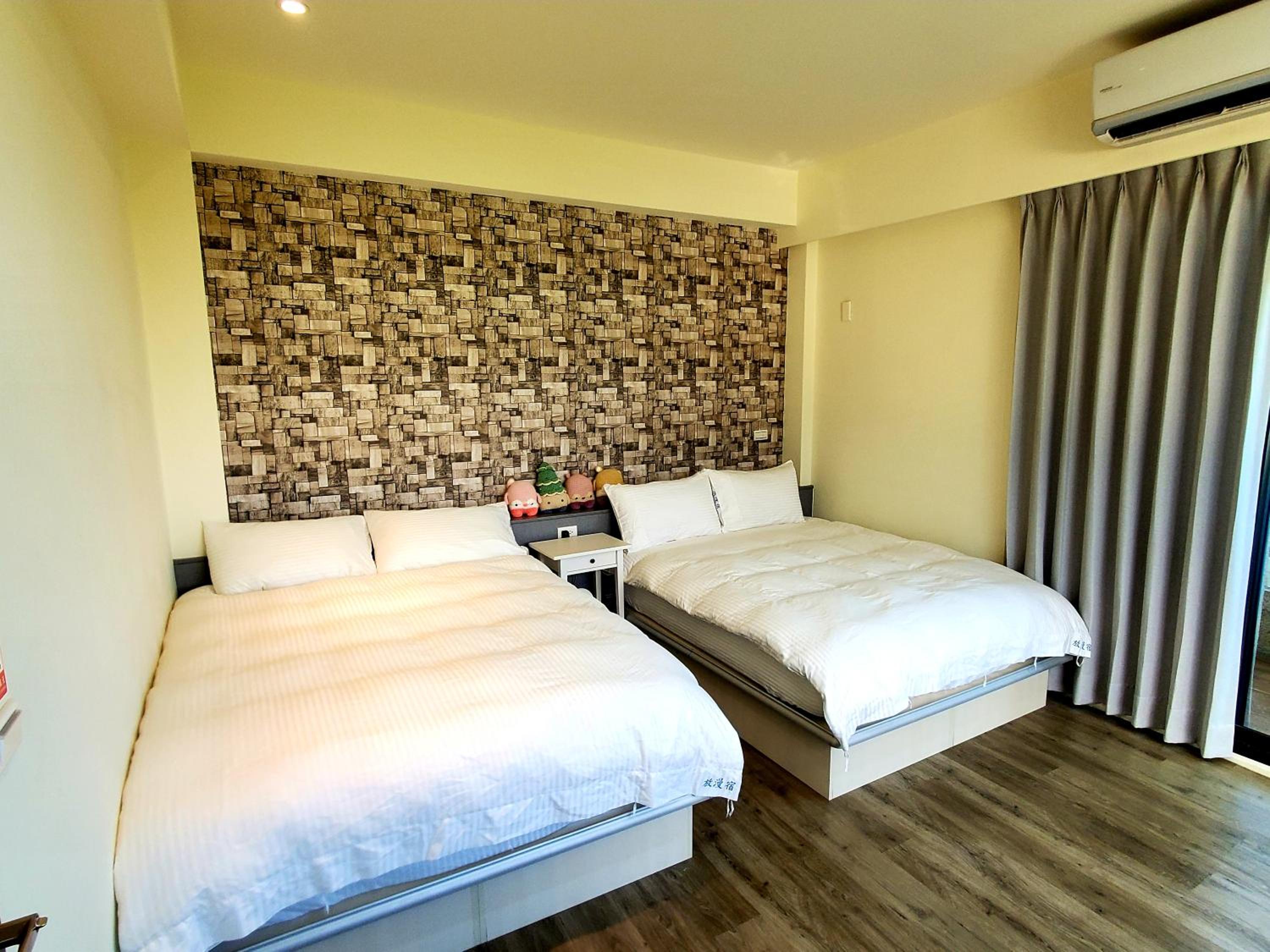Double Or Twin Room With Balcony photo 2