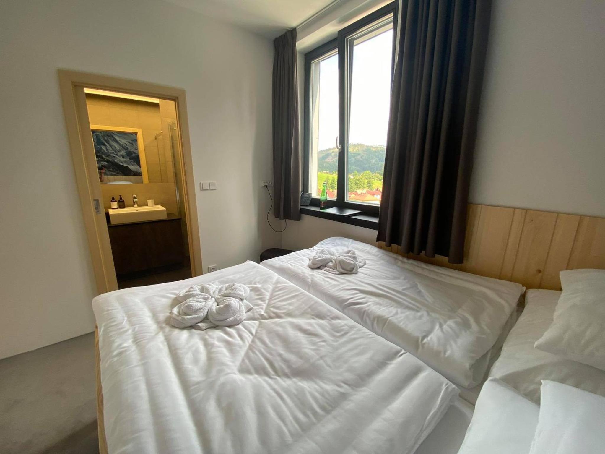 Economy Double Room photo 3