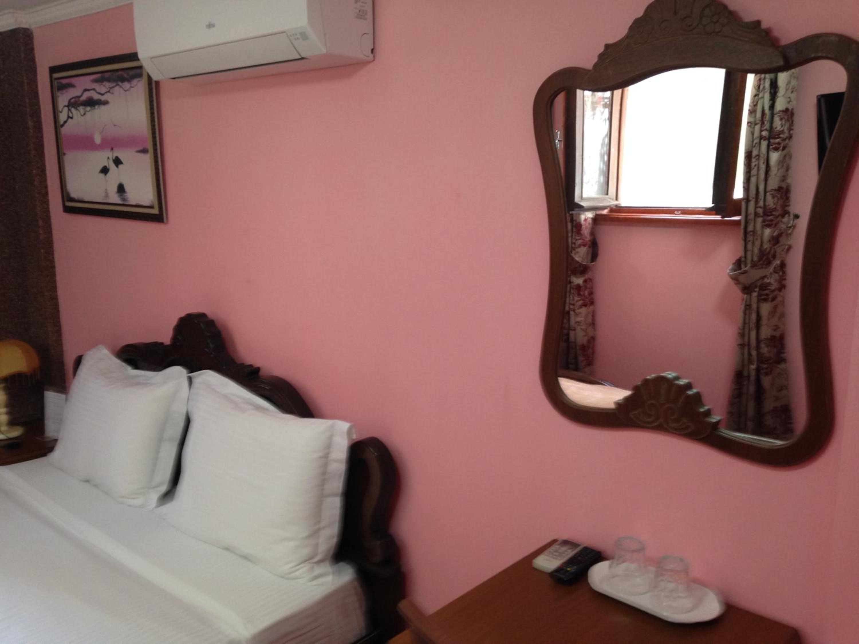 Budget Double Room photo 1