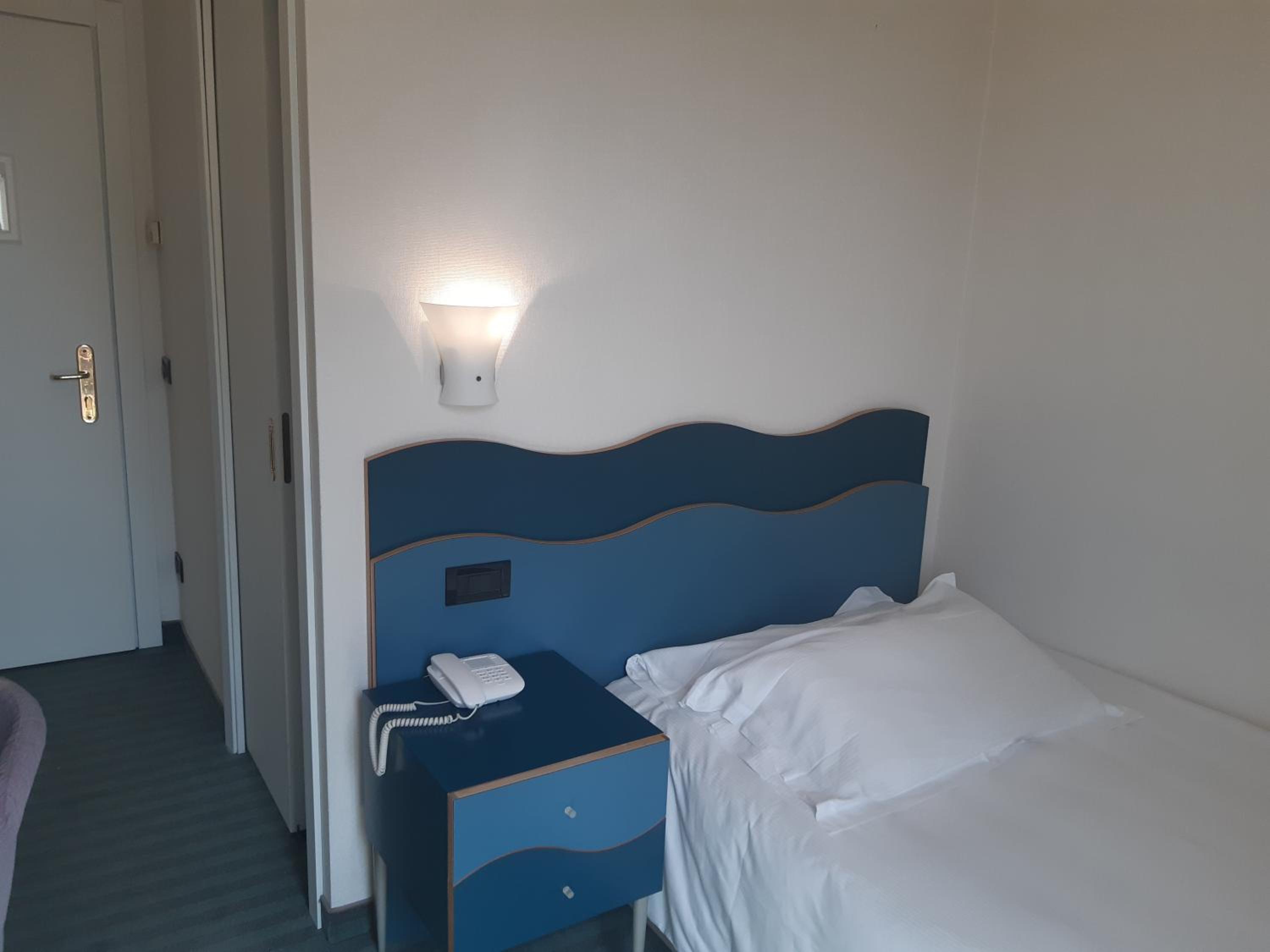 Standard Single Room photo 3