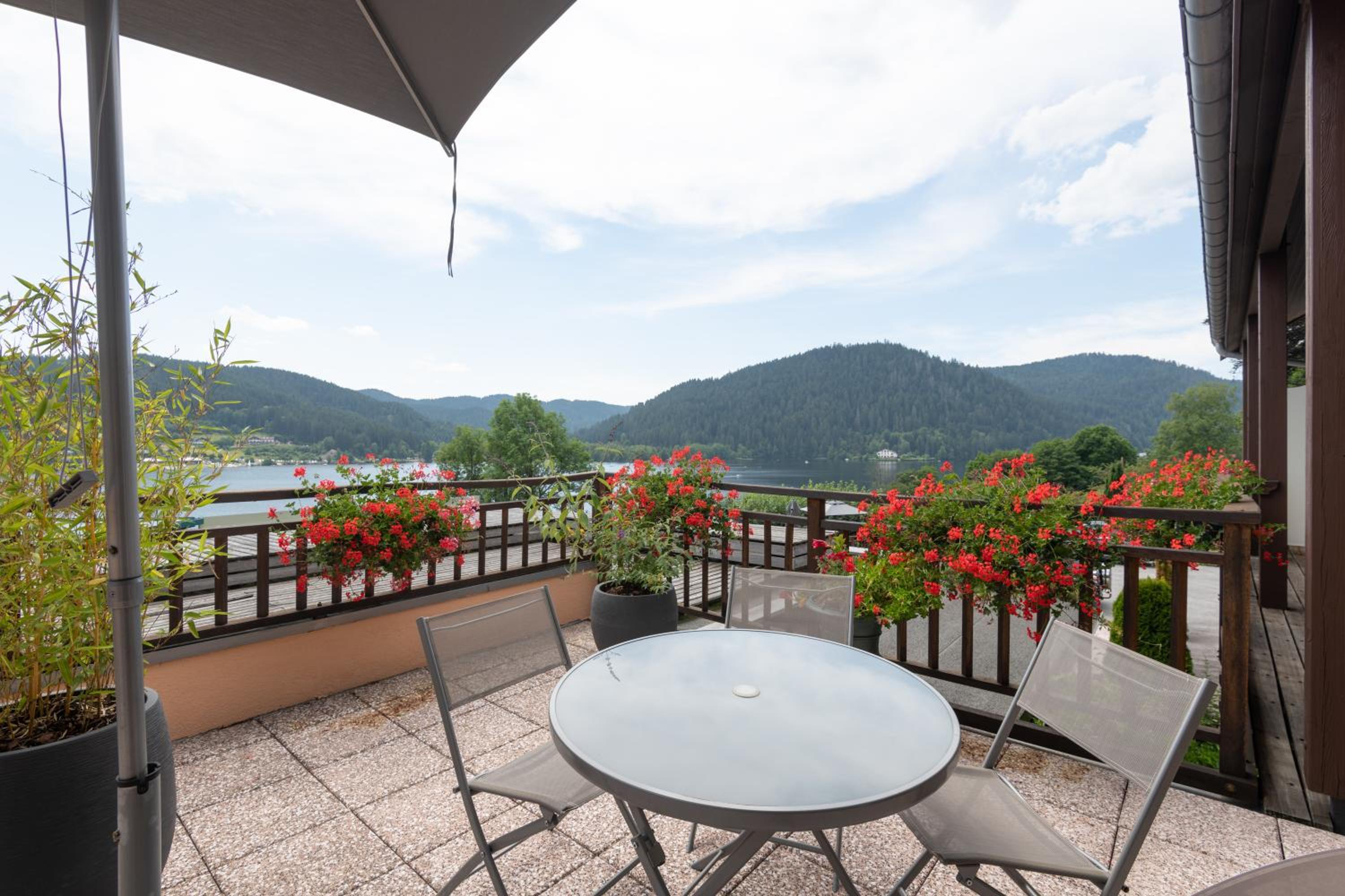 Suite with Terrace photo 2