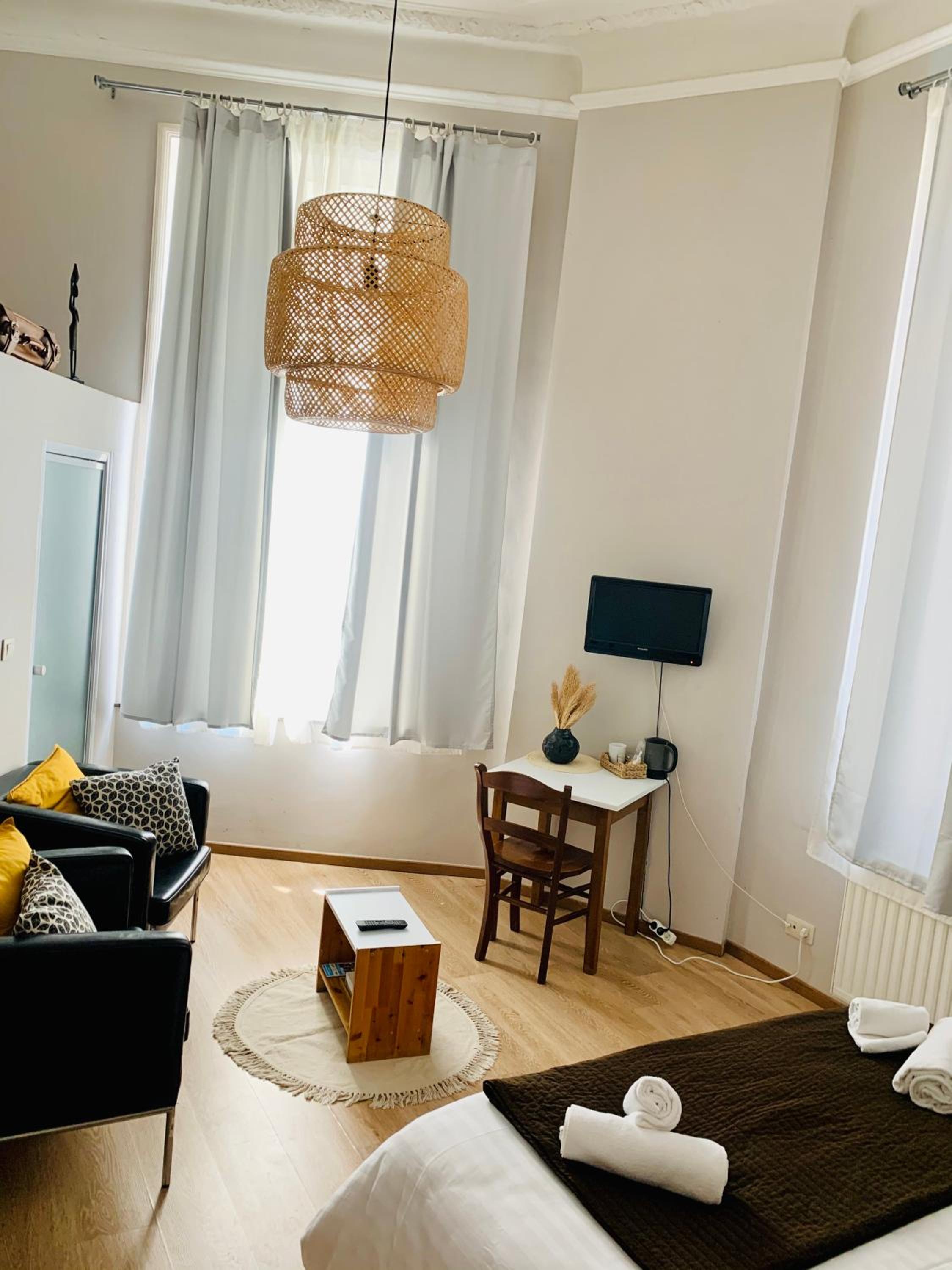 Double Room - Photo 1