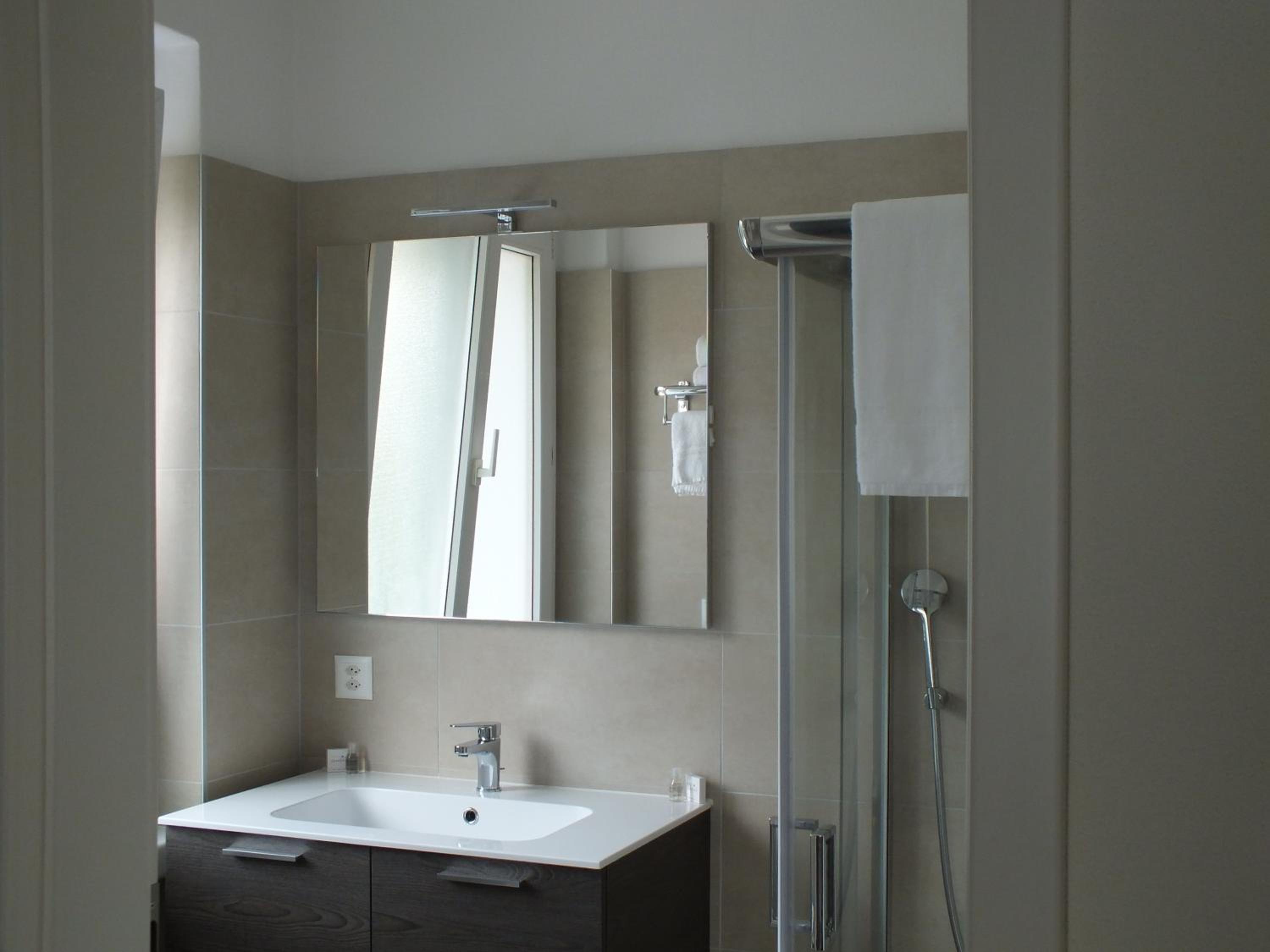 Single Room with Terrace