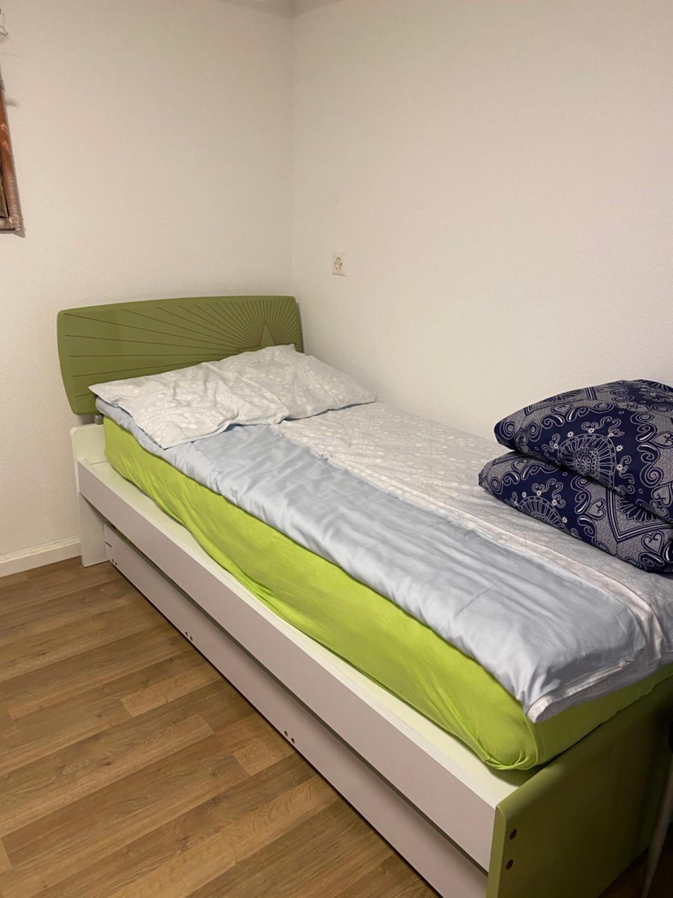 One-Bedroom Apartment - Photo 6