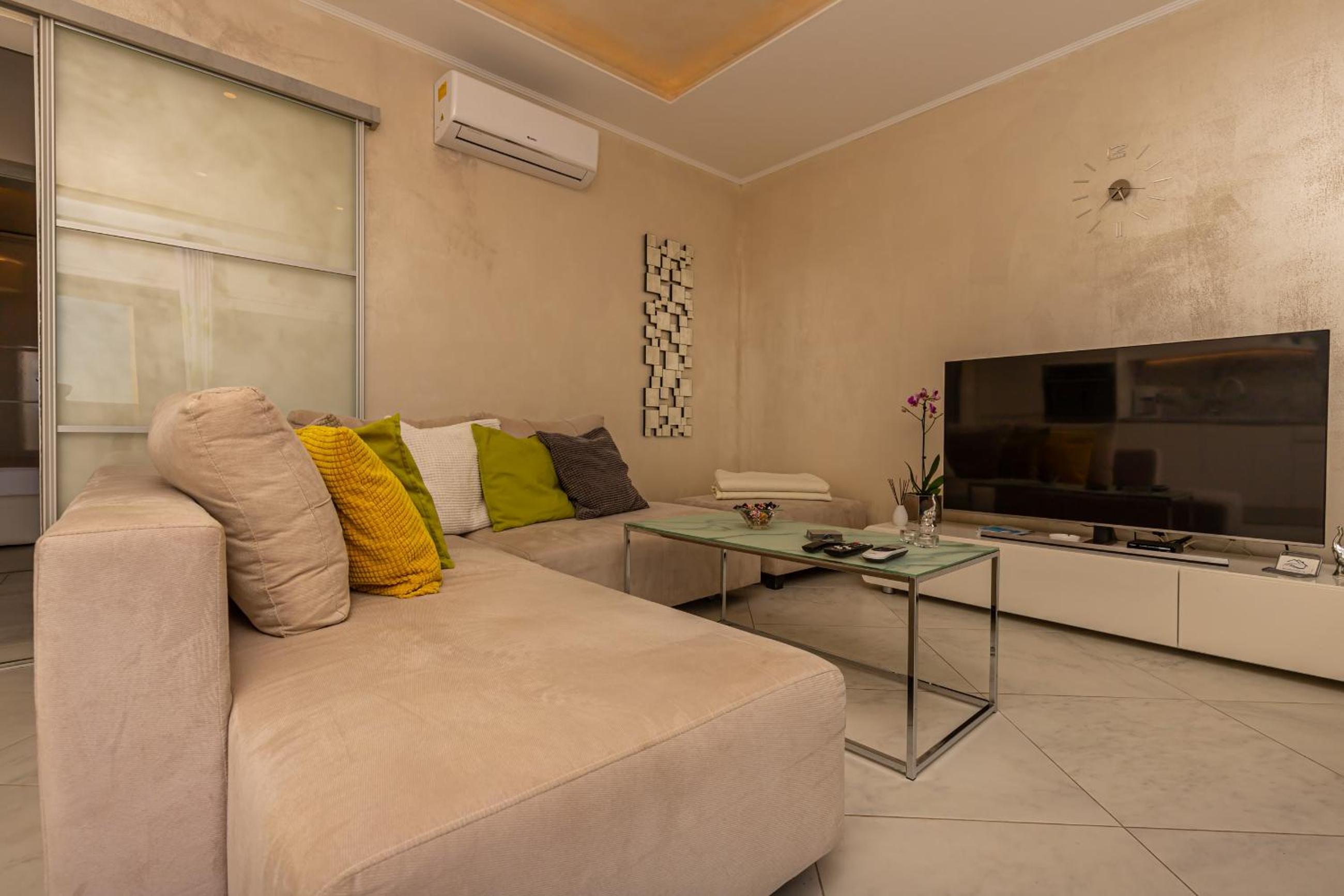 Apartment with Sea View