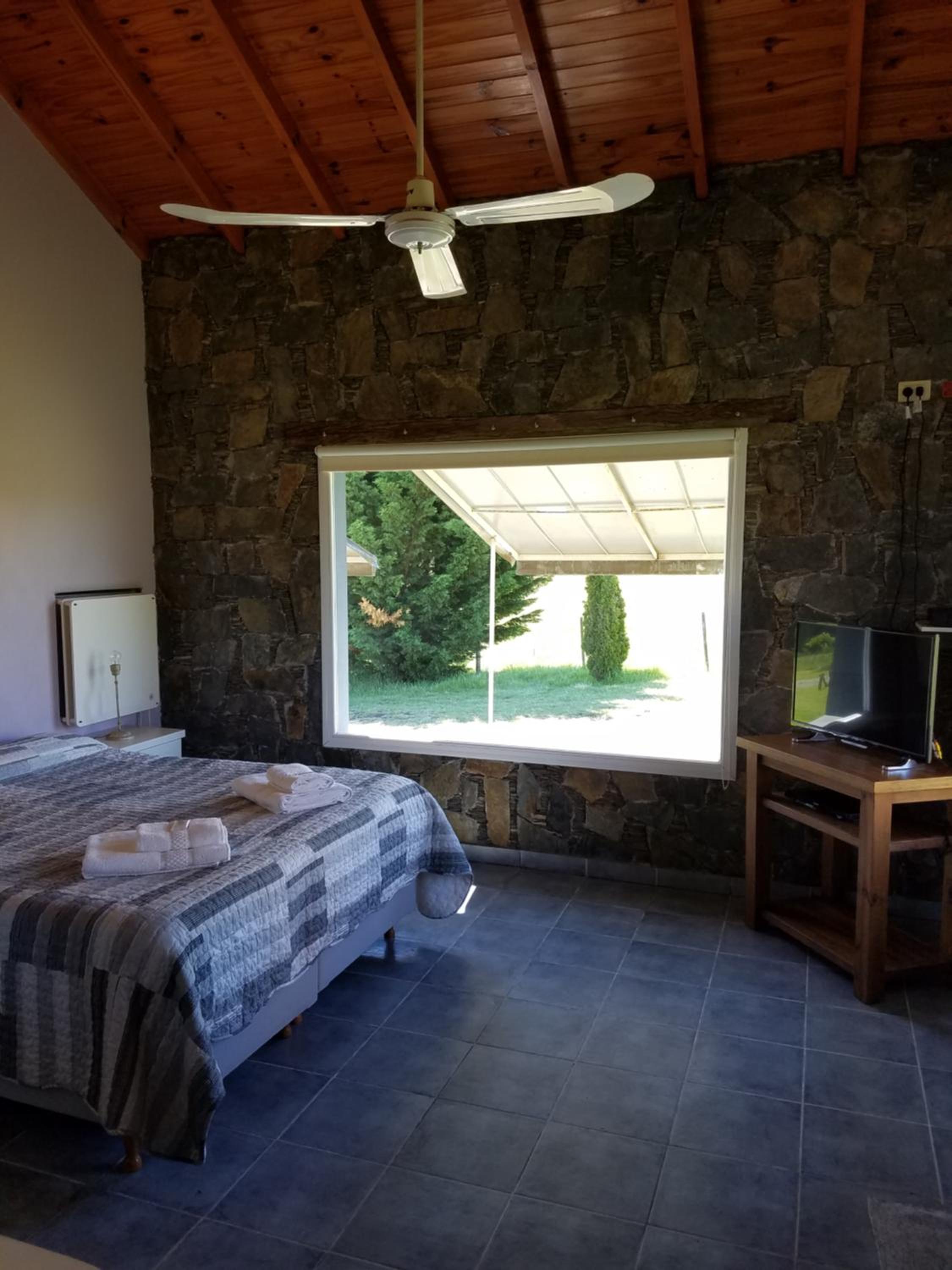 Bungalow photo 1