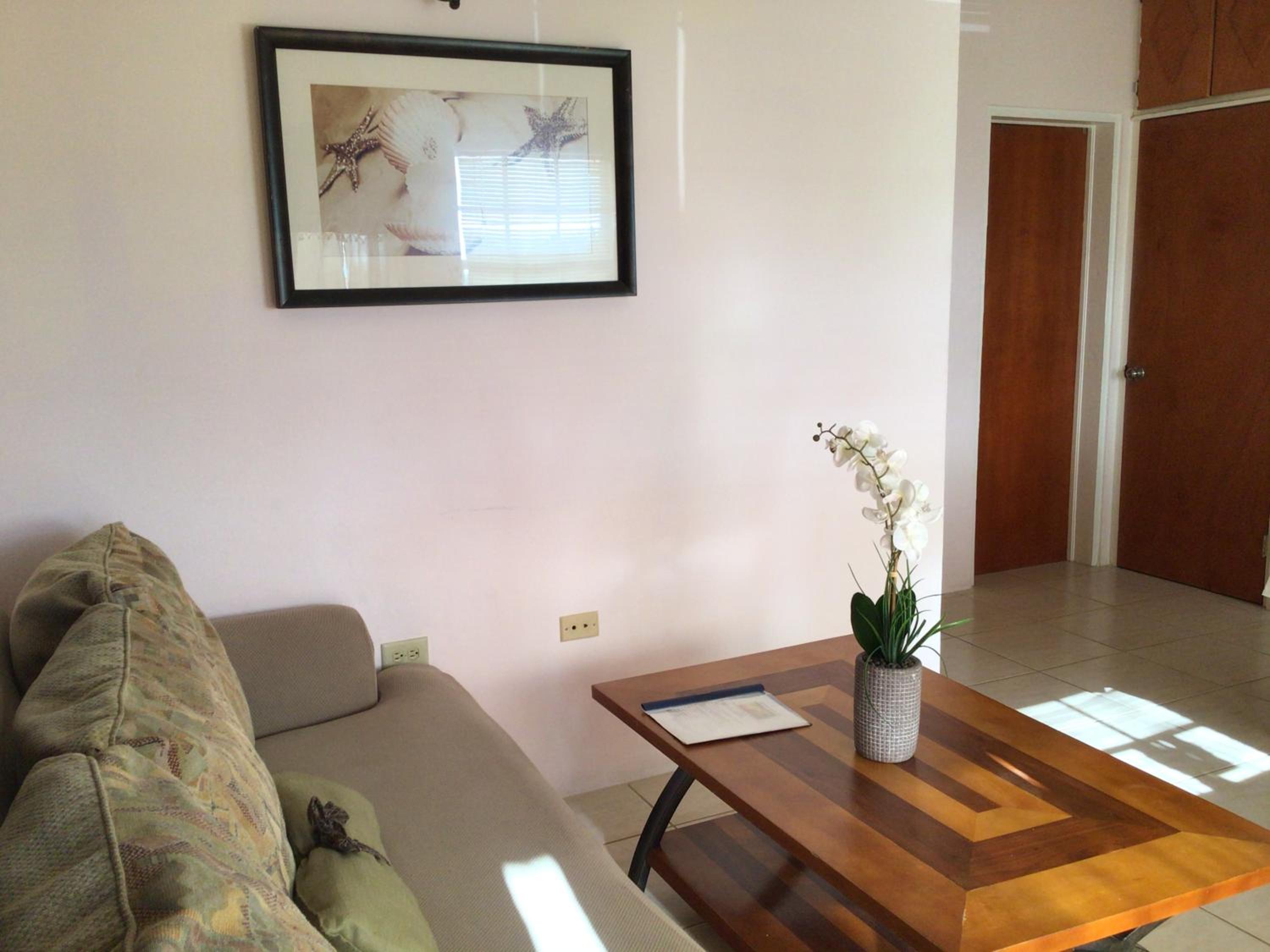 Apartment - Ground Floor photo 2