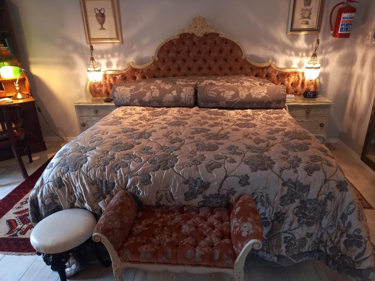 Deluxe Double Room with Bath photo 2