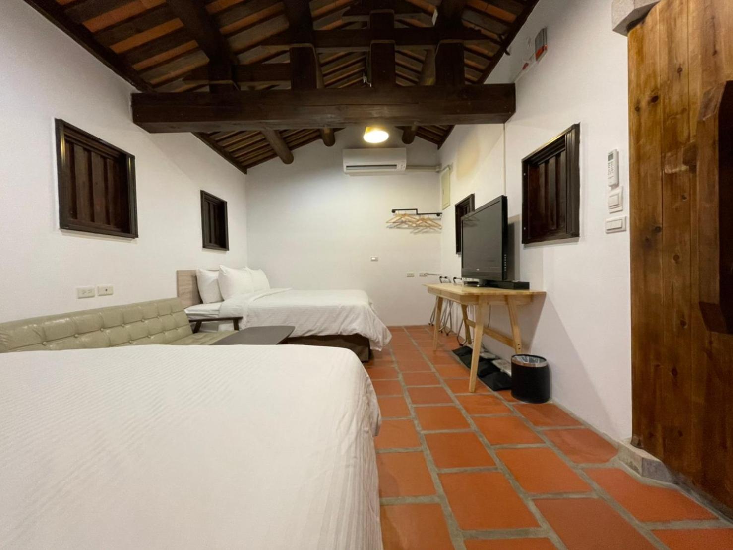 Superior Quadruple Room photo 3