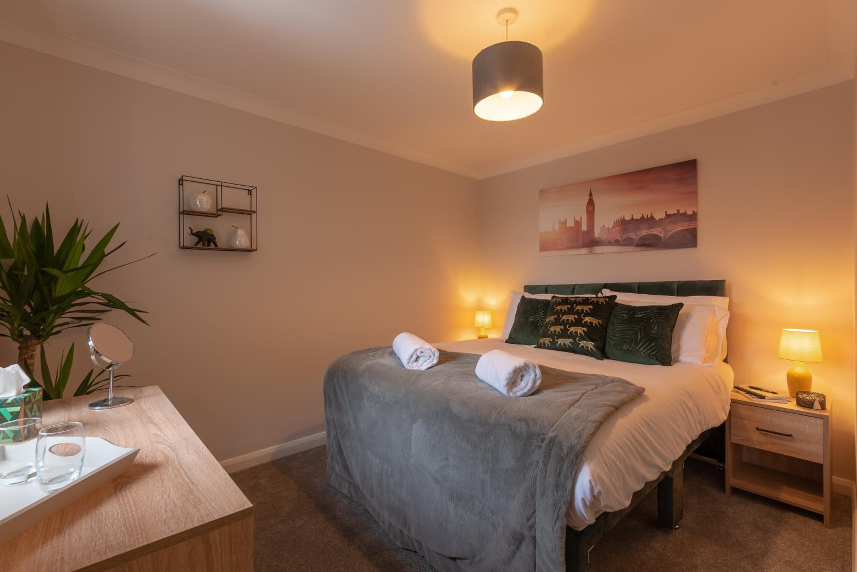 Three-Bedroom House photo 1