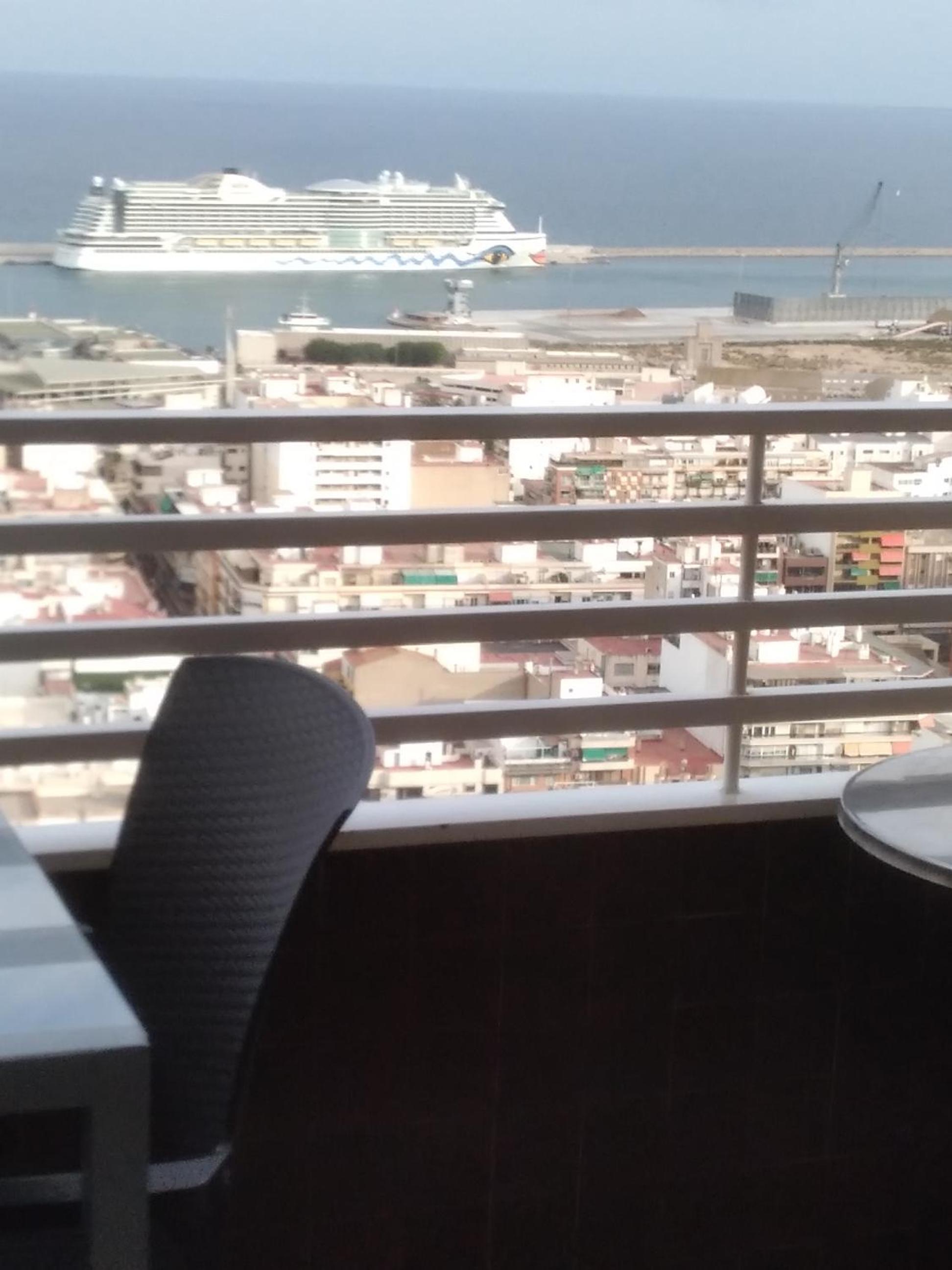 Suite with Balcony - Photo 40