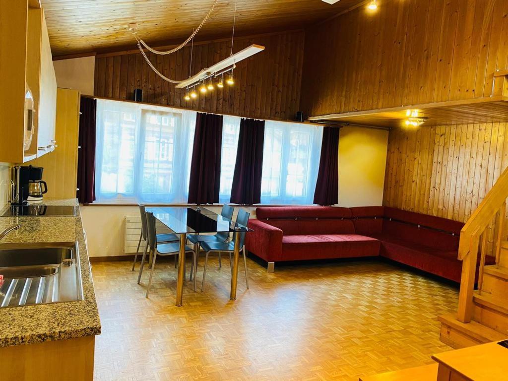 Apartment - Split Level - Photo 7