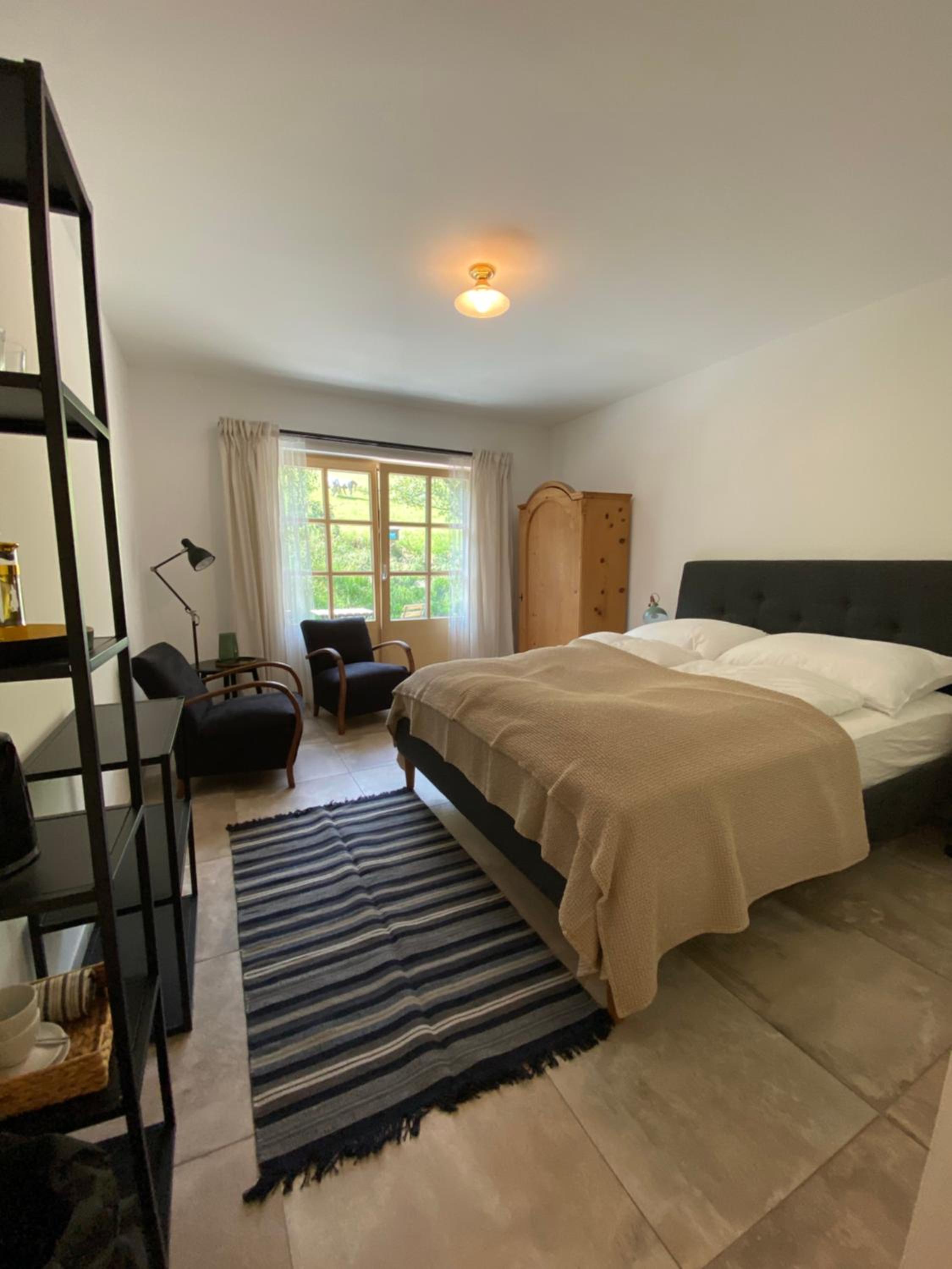 Standard Double Room - Photo 8