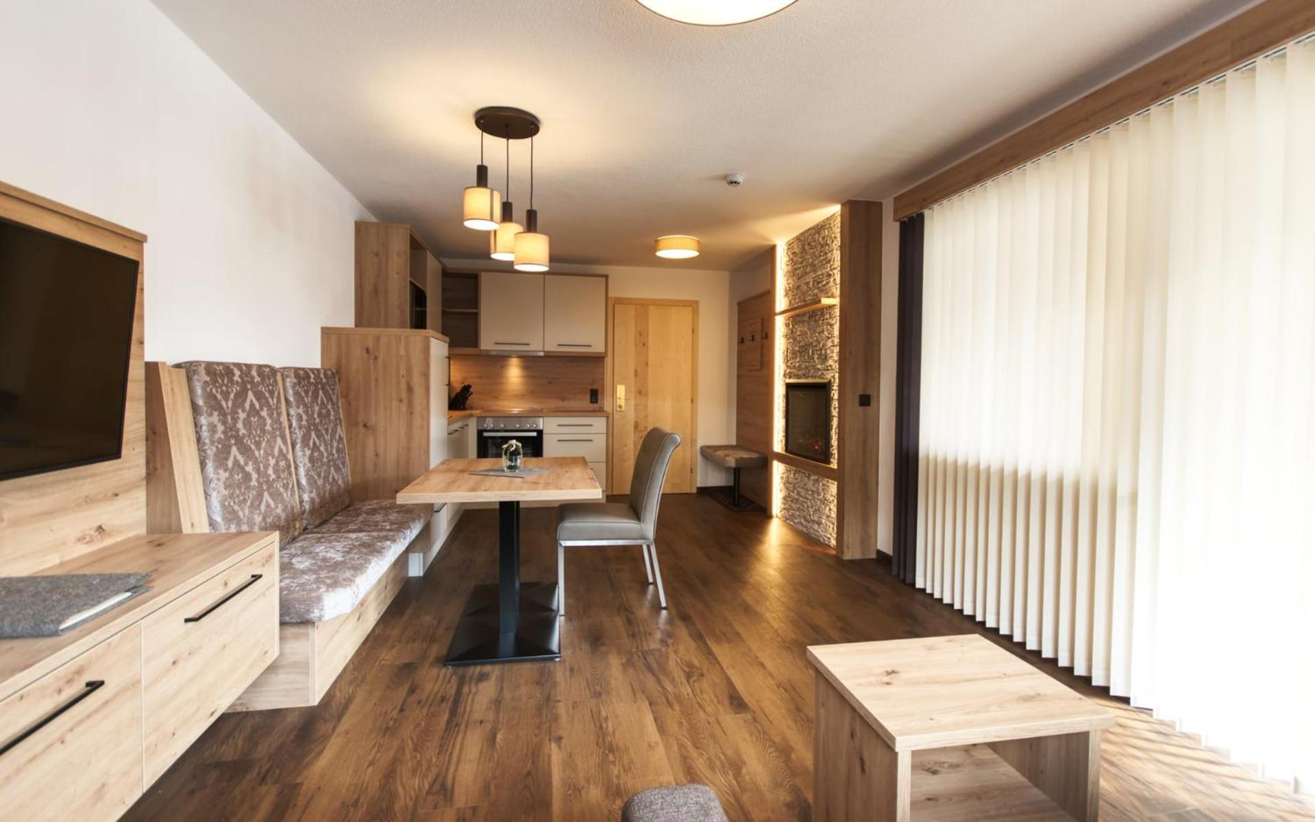 Deluxe Apartment
