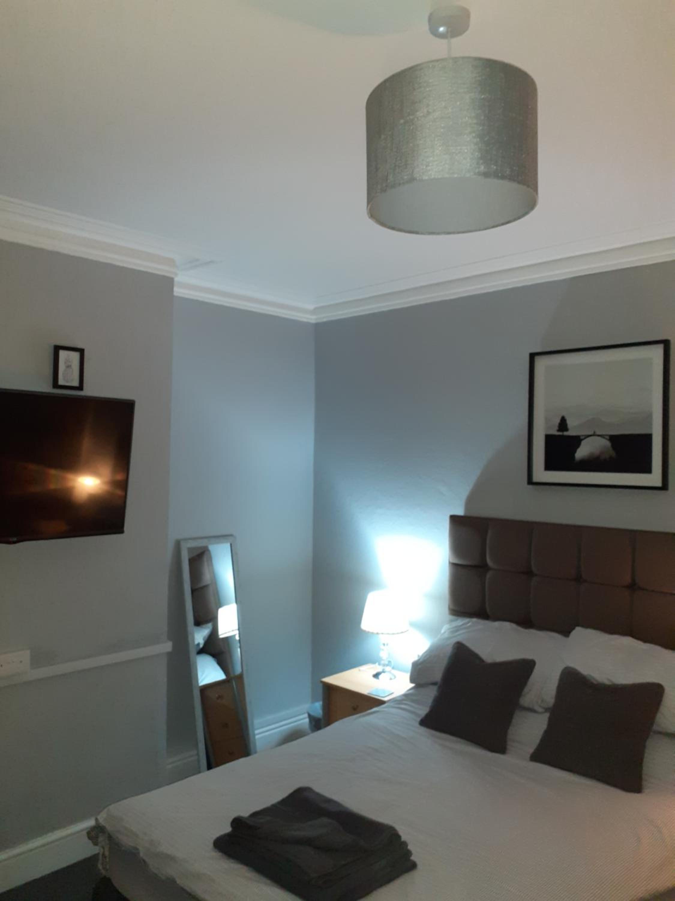 Economy Triple Room with Shared Bathroom