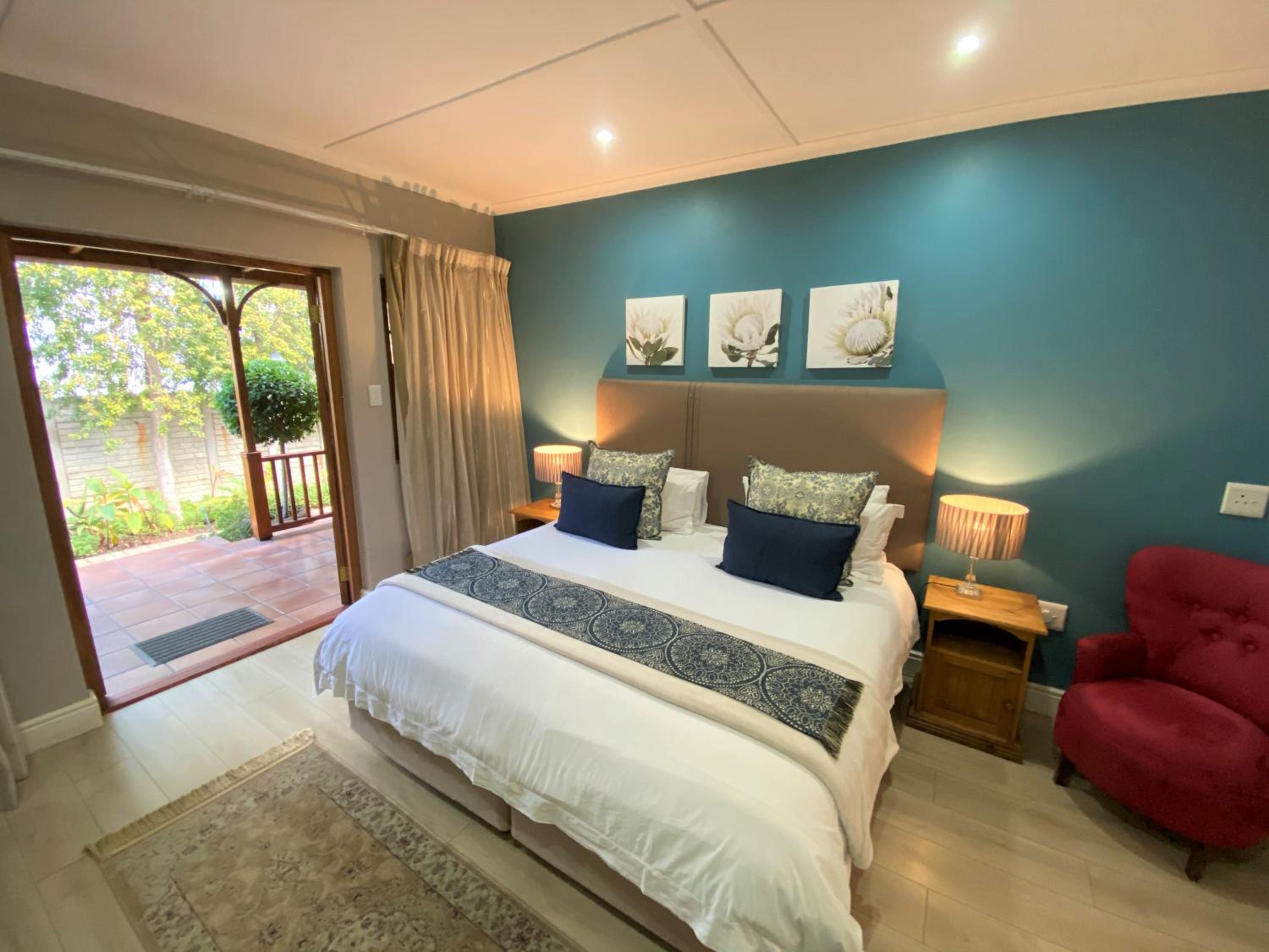 Twin/Double Room photo 2