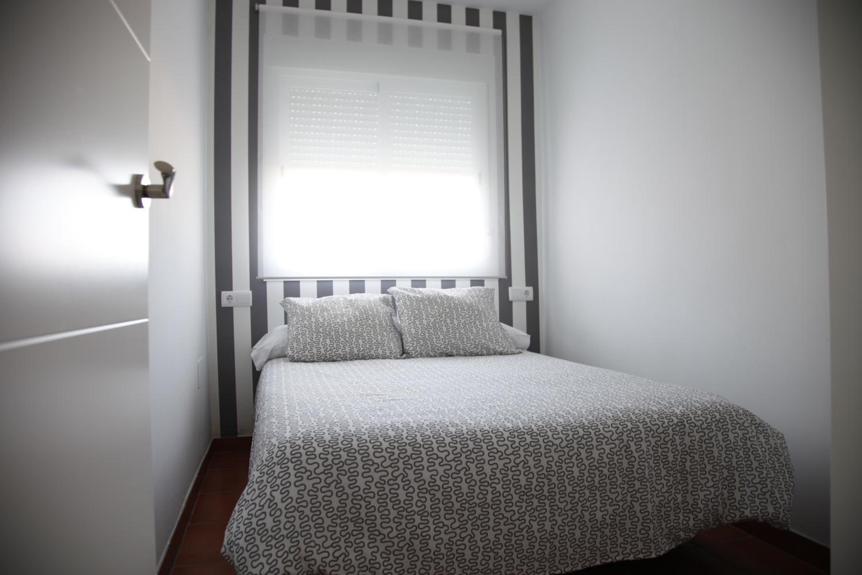 Apartment (4 Adults) photo 3