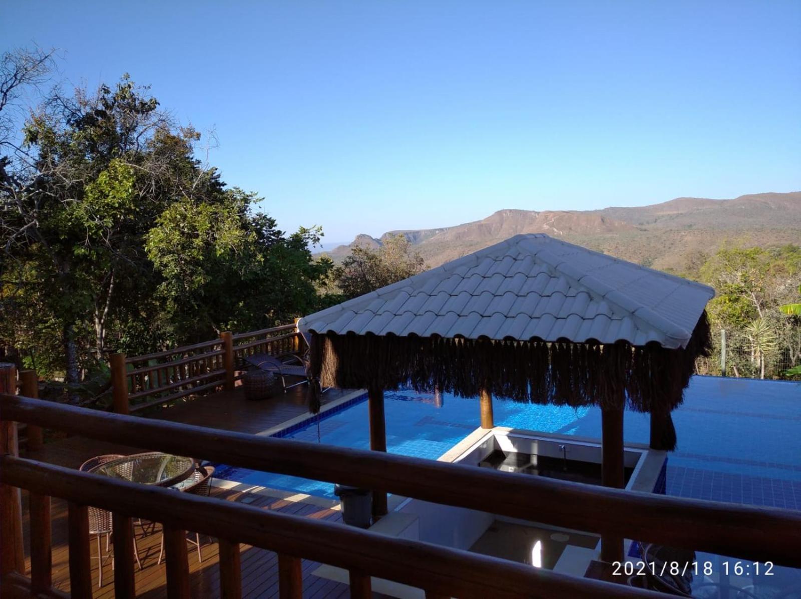 Triple Room with Pool View - Photo 5